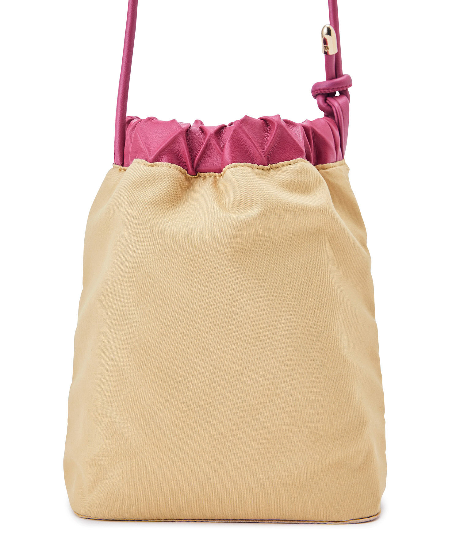 ROPE PICNIC PASSAGE「スクエアエンボスドロストリングショルダーバッグ」|ショルダー・メッセンジャー|