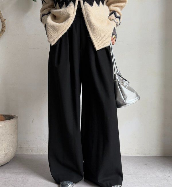  「ウォームタックワイドパンツ」|チノ|ブラック