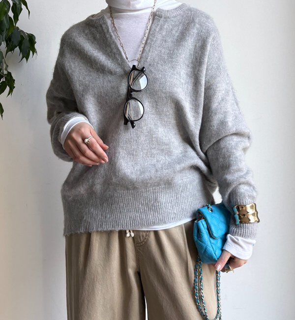  「深Vスリットニット」|ニット・セーター|