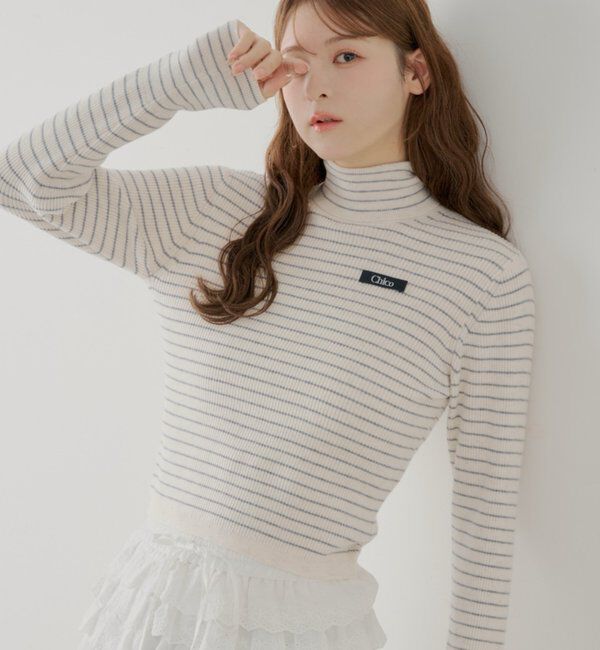  「胸ロゴラメタートルニット」|ニット・セーター|