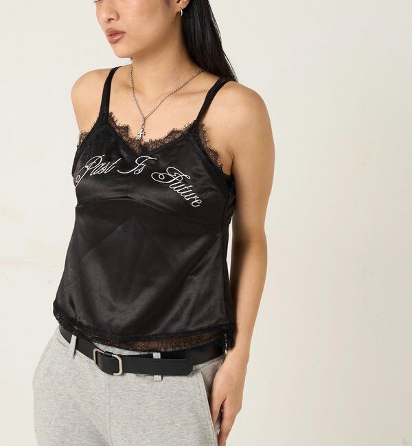  「刺繍ロゴサテンスリップキャミ」|シャツ・ブラウス|