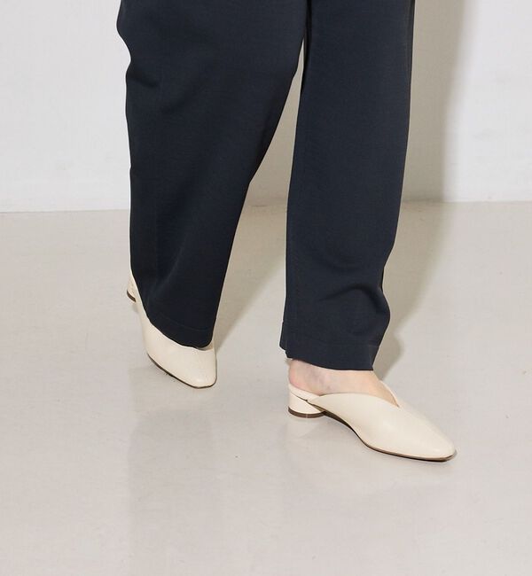 AU BANNISTER「【販売店舗限定】センターシームミュール」|サンダル|