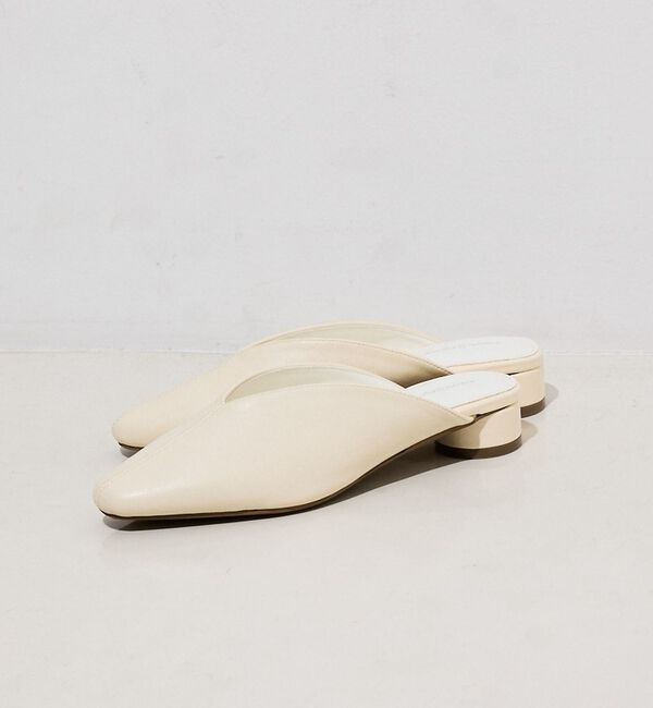 AU BANNISTER「【販売店舗限定】センターシームミュール」|サンダル|