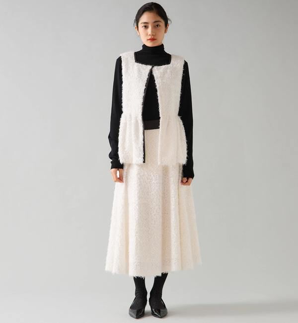 TIARA「チュールフェザーペプラムベスト」|ベスト・ジレ|