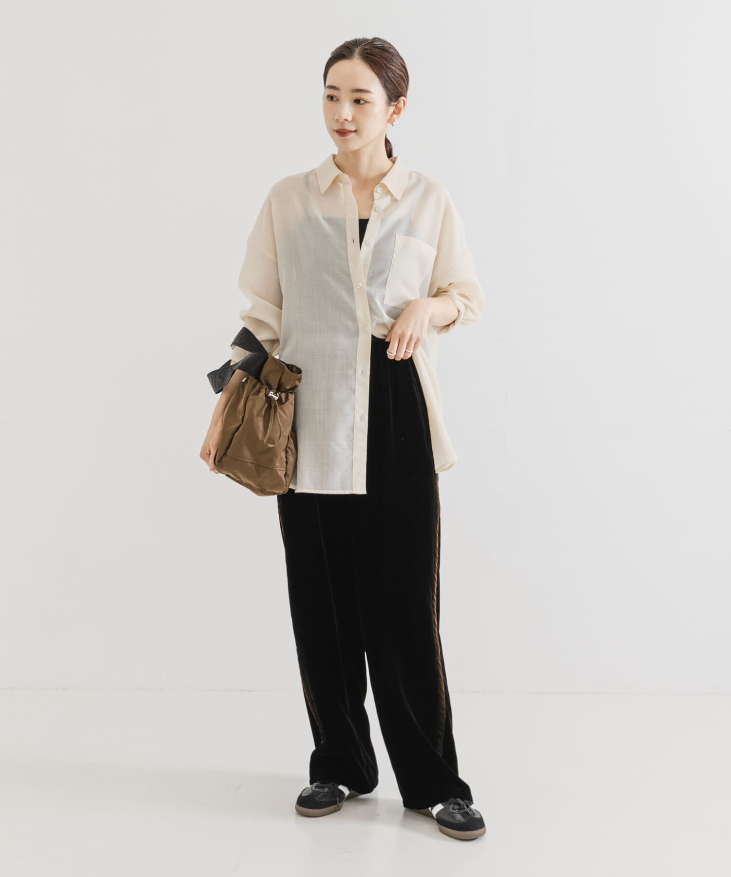 URBAN RESEARCH「サイドラインベロアイージーパンツ」|その他|