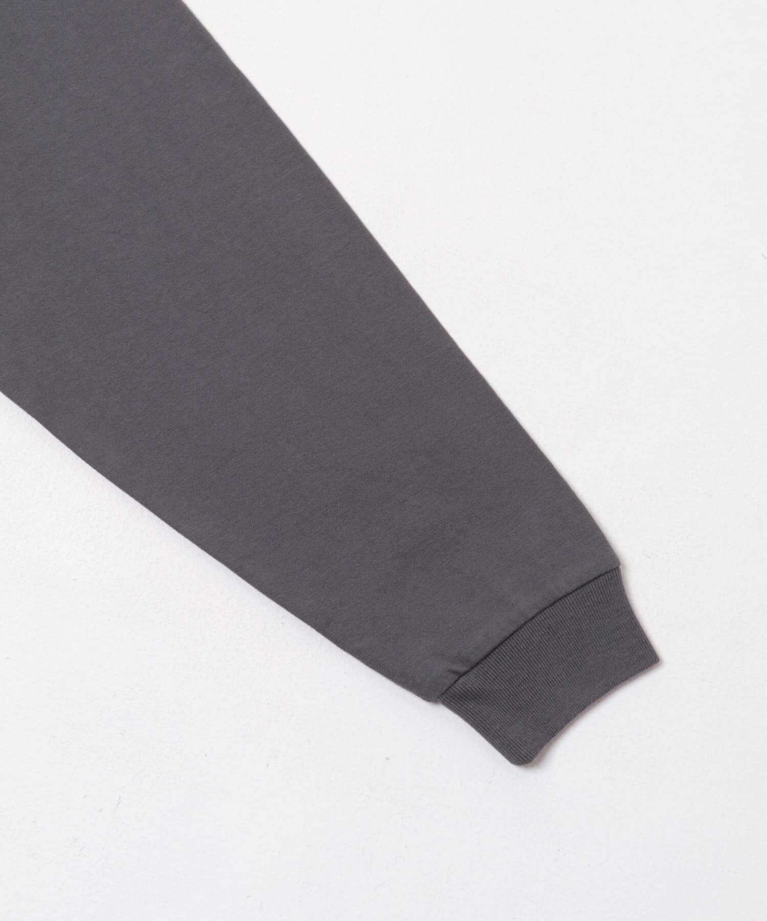 URBAN RESEARCH DOORS「『別注』HANES&times;DOORS　BEEFY-T DOORS FIT LONG-SLEEVE」|Tシャツ・カットソー|