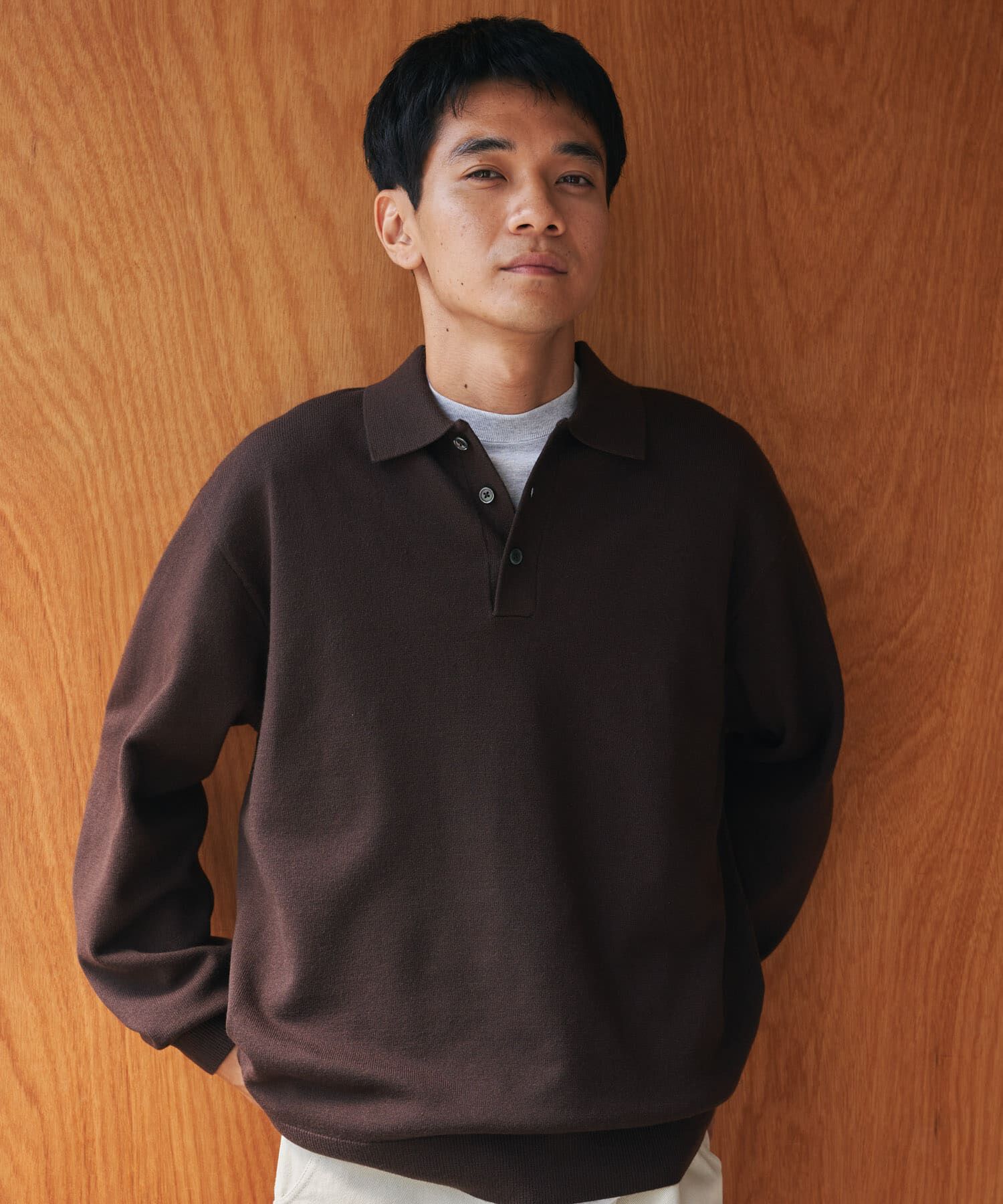 URBAN RESEARCH DOORS「『XLサイズ/WEB限定/仁村紗和さん着用』『UR TECH 200日ニット』 ポロシャツ」|ポロシャツ|ブラウン