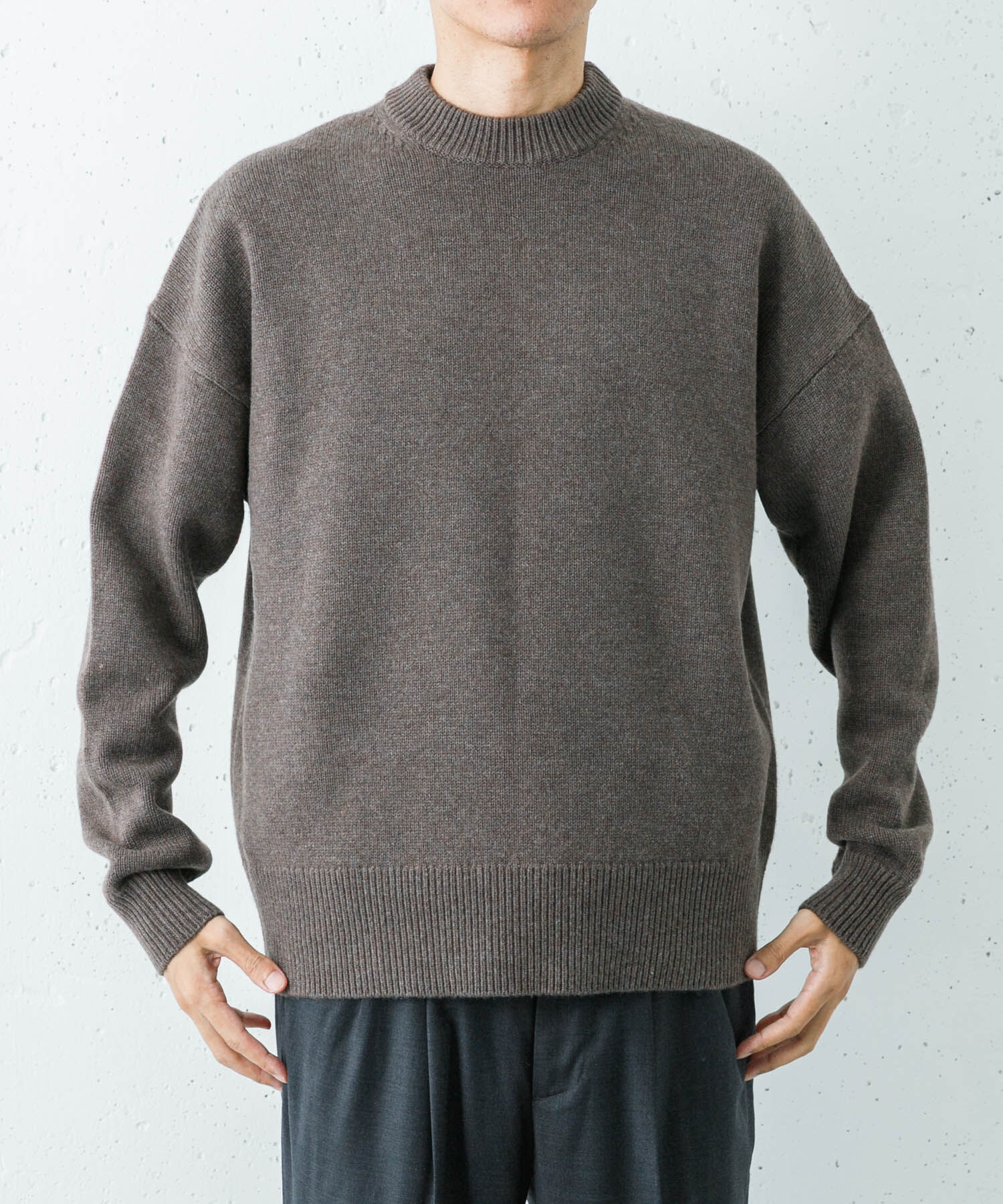 URBAN RESEARCH「new basic　WOOL CASHMERE CHUNKY SWEATER」|ニット・セーター|