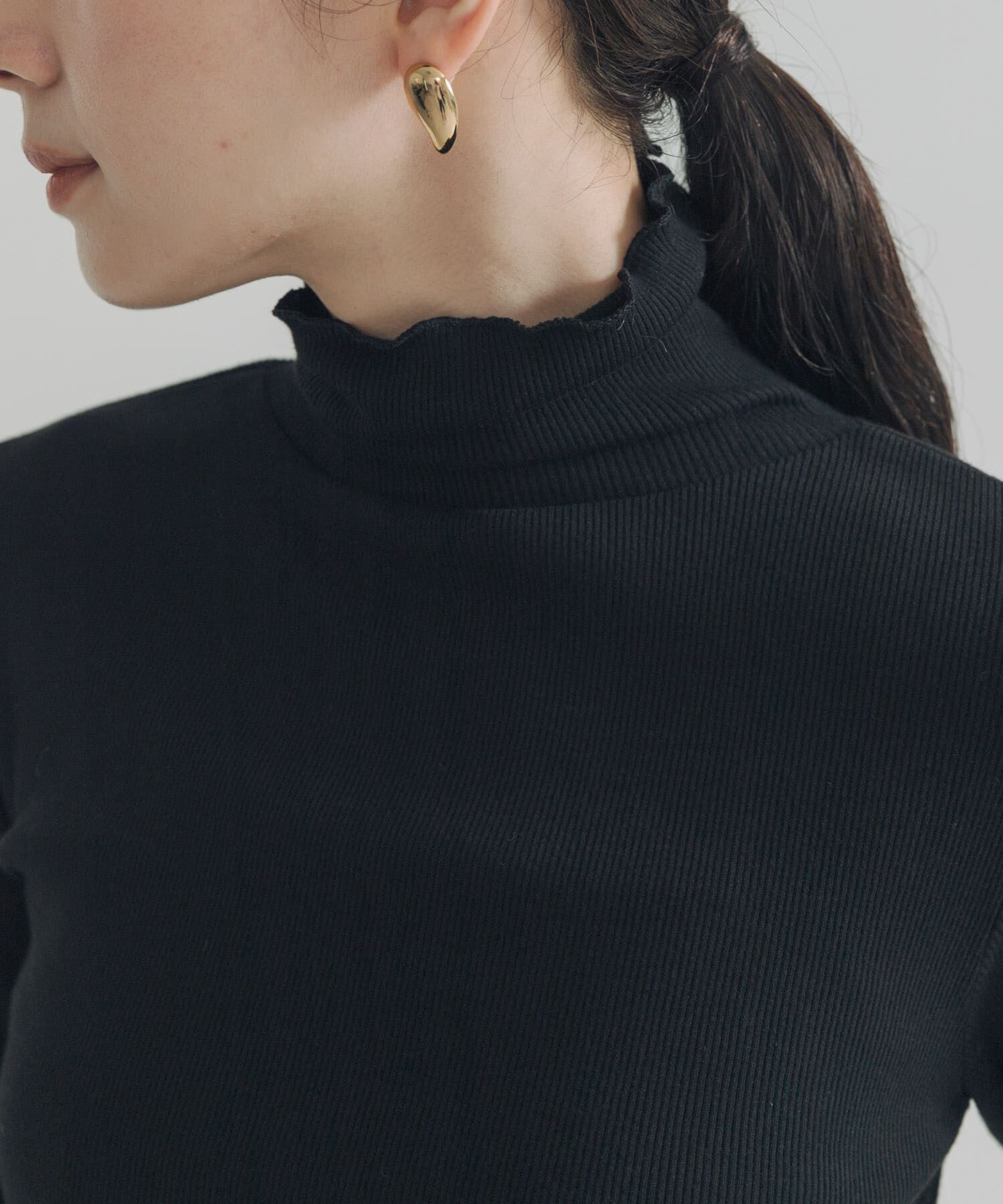 URBAN RESEARCH「『UR TECH』裏起毛タートルネックカットソー」|Tシャツ・カットソー|