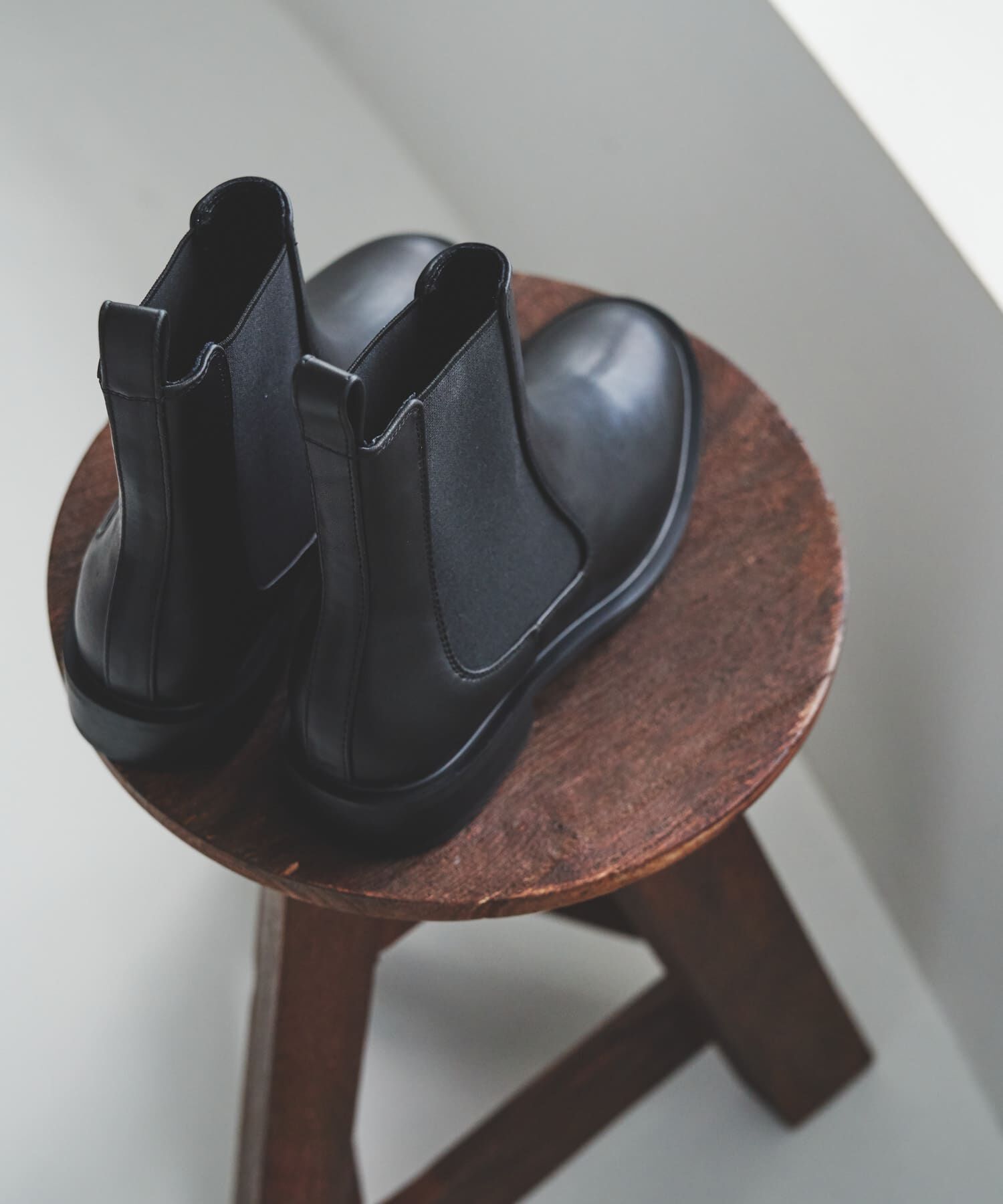 URBAN RESEARCH「レザーサイドゴアブーツ」|ショートブーツ|