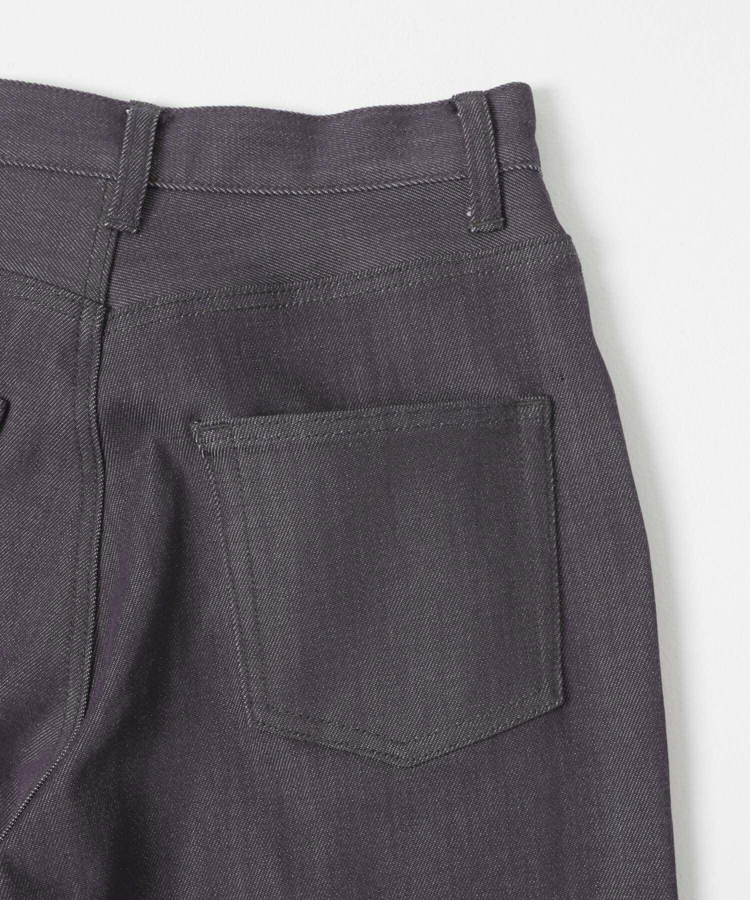 URBAN RESEARCH ROSSO「ピンタックストレッチワイドデニムパンツ」|デニム|