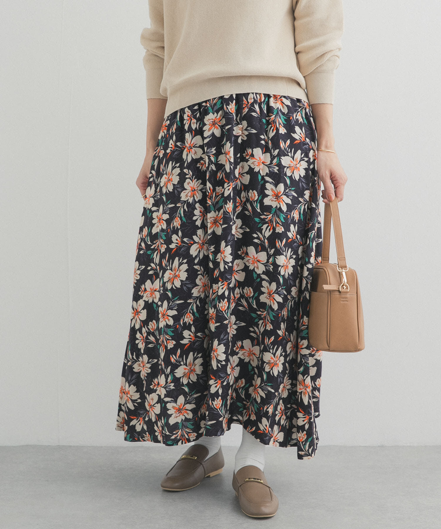 URBAN RESEARCH DOORS「レーヨンフラワープリントスカート」|スカート|