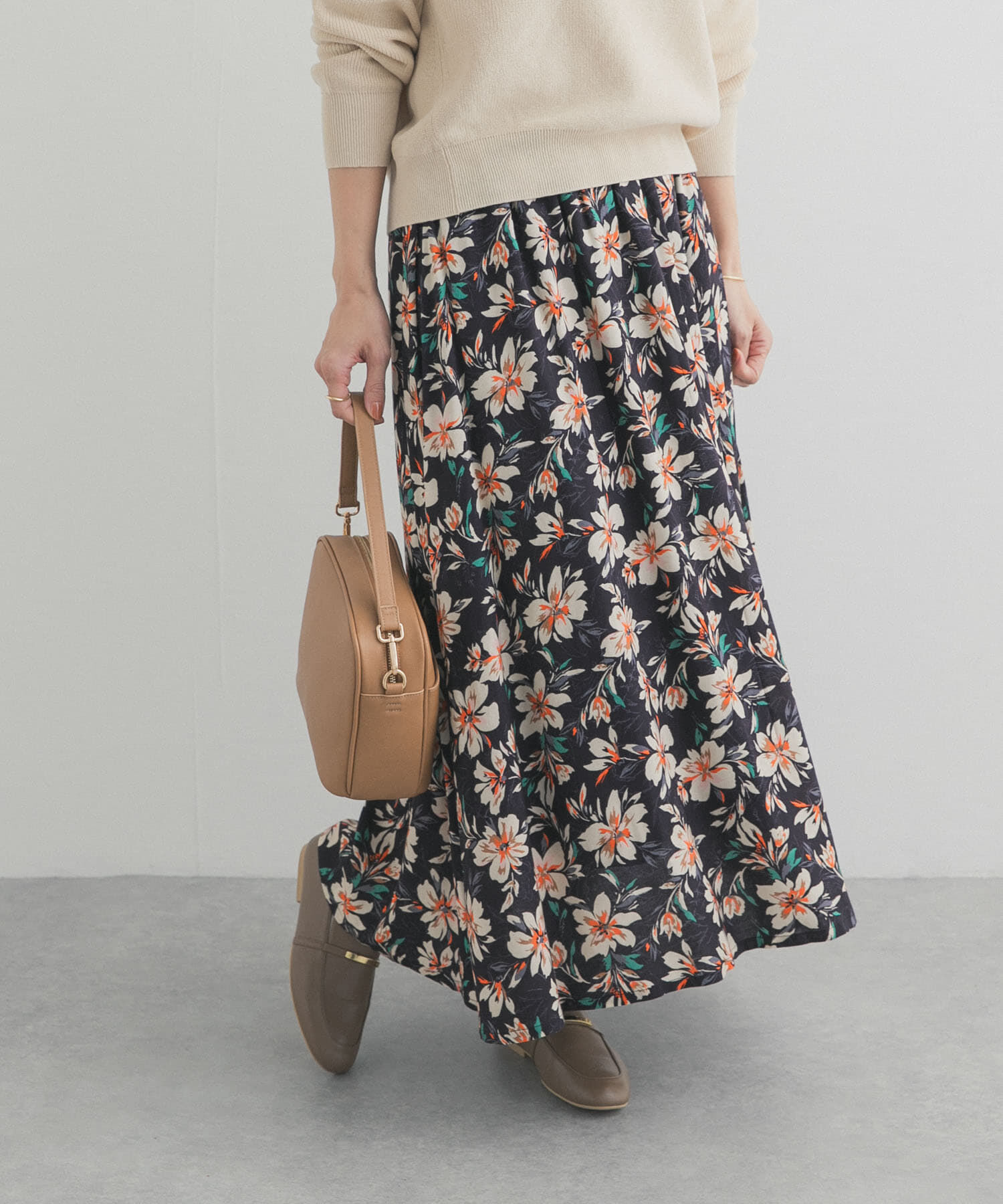 URBAN RESEARCH DOORS「レーヨンフラワープリントスカート」|スカート|