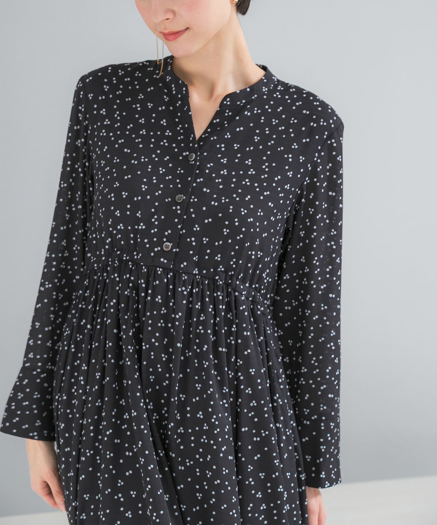 URBAN RESEARCH ROSSO「『WEB限定』ランダムドットボリュームワンピース」|ワンピース|