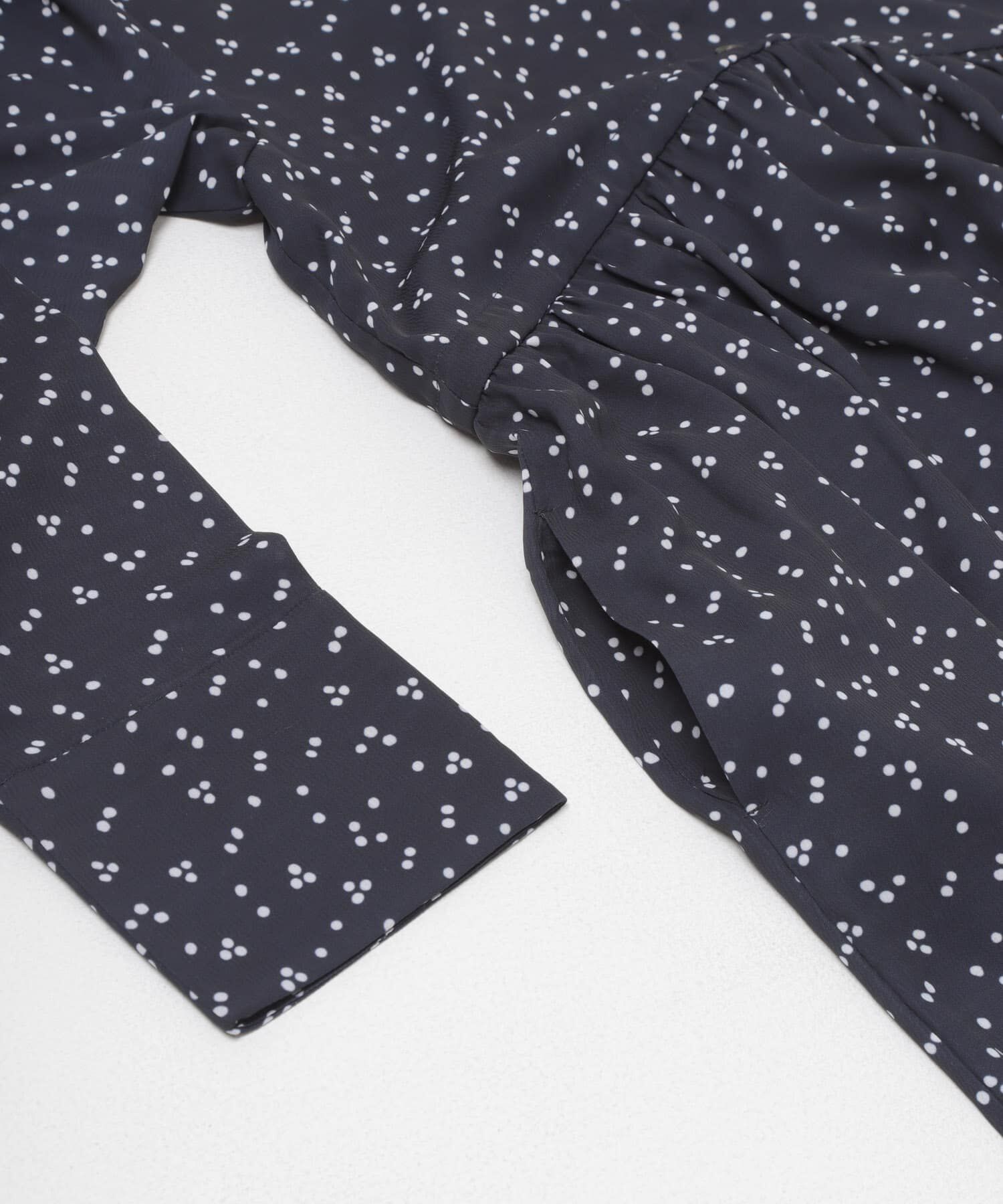 URBAN RESEARCH ROSSO「『WEB限定』ランダムドットボリュームワンピース」|ワンピース|