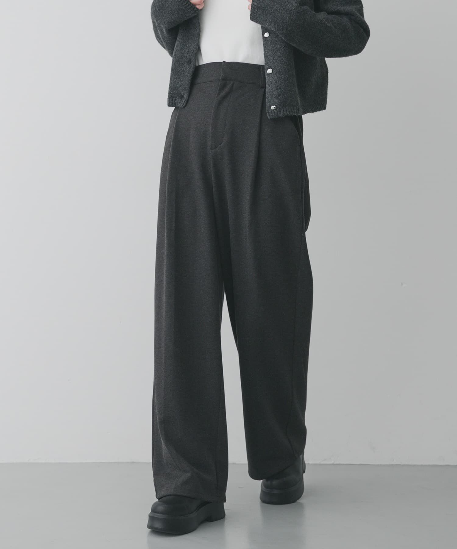 SENSE OF PLACE by URBAN RESEARCH「『BLACK, TALLサイズ/WEB限定』ジャージーストレートスラックス」|その他|