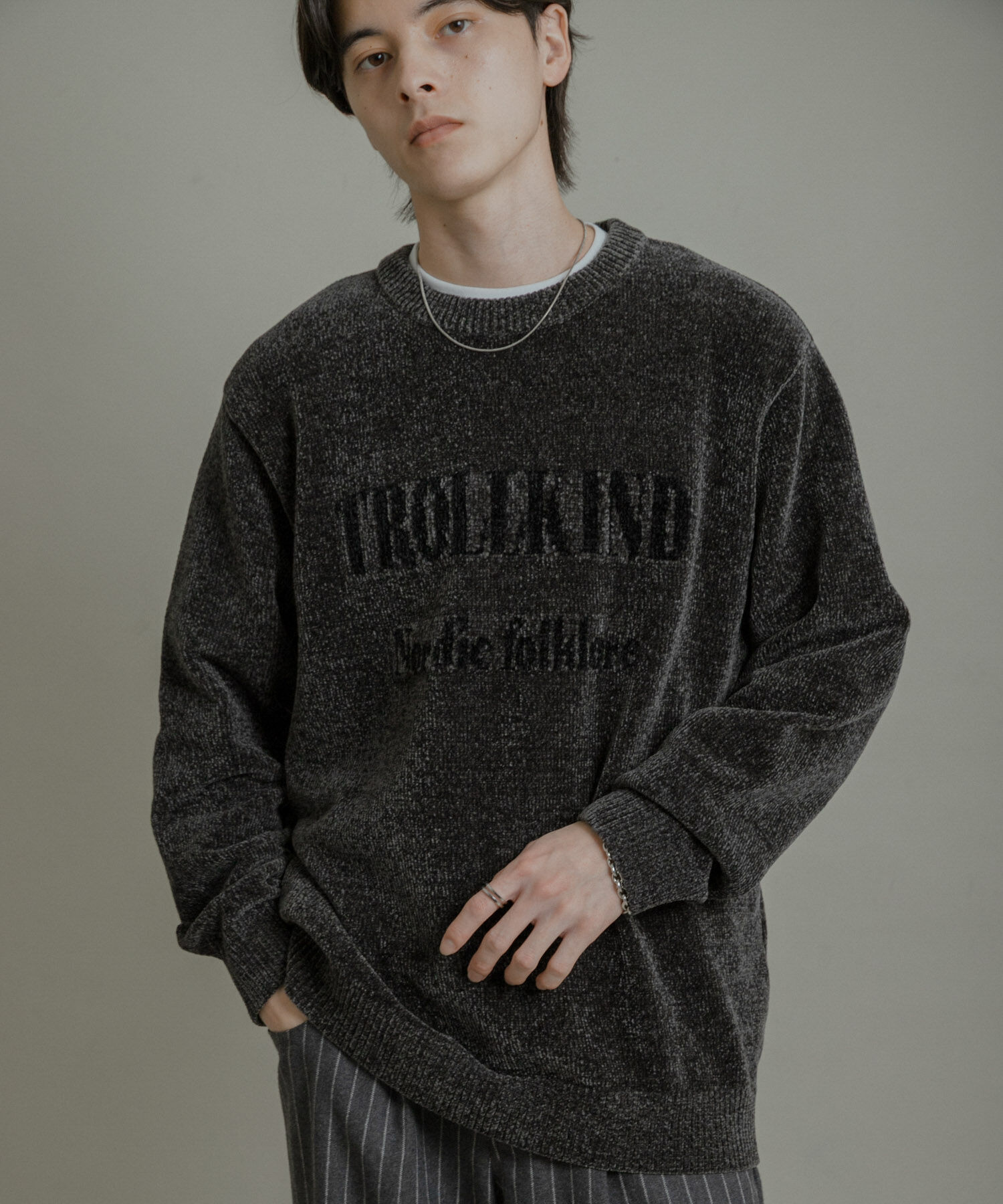 SENSE OF PLACE by URBAN RESEARCH「『洗濯可』モールロゴグラフィックニット」|ニット・セーター|