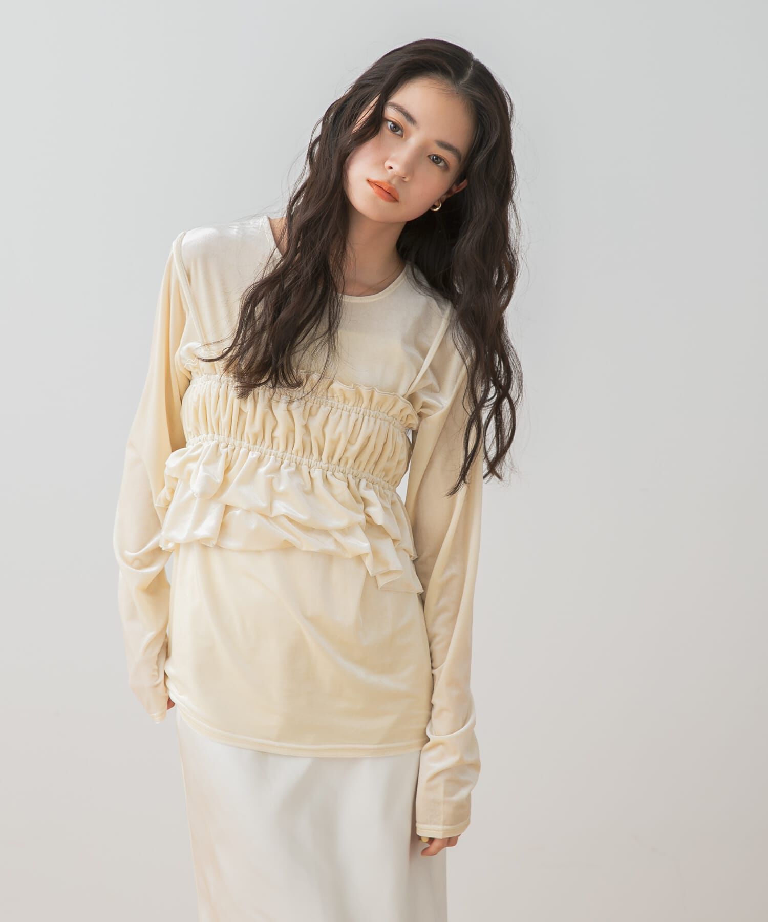 SENSE OF PLACE by URBAN RESEARCH「『洗濯可』フリルビスチェセットベロアトップ」|Tシャツ・カットソー|アイボリー