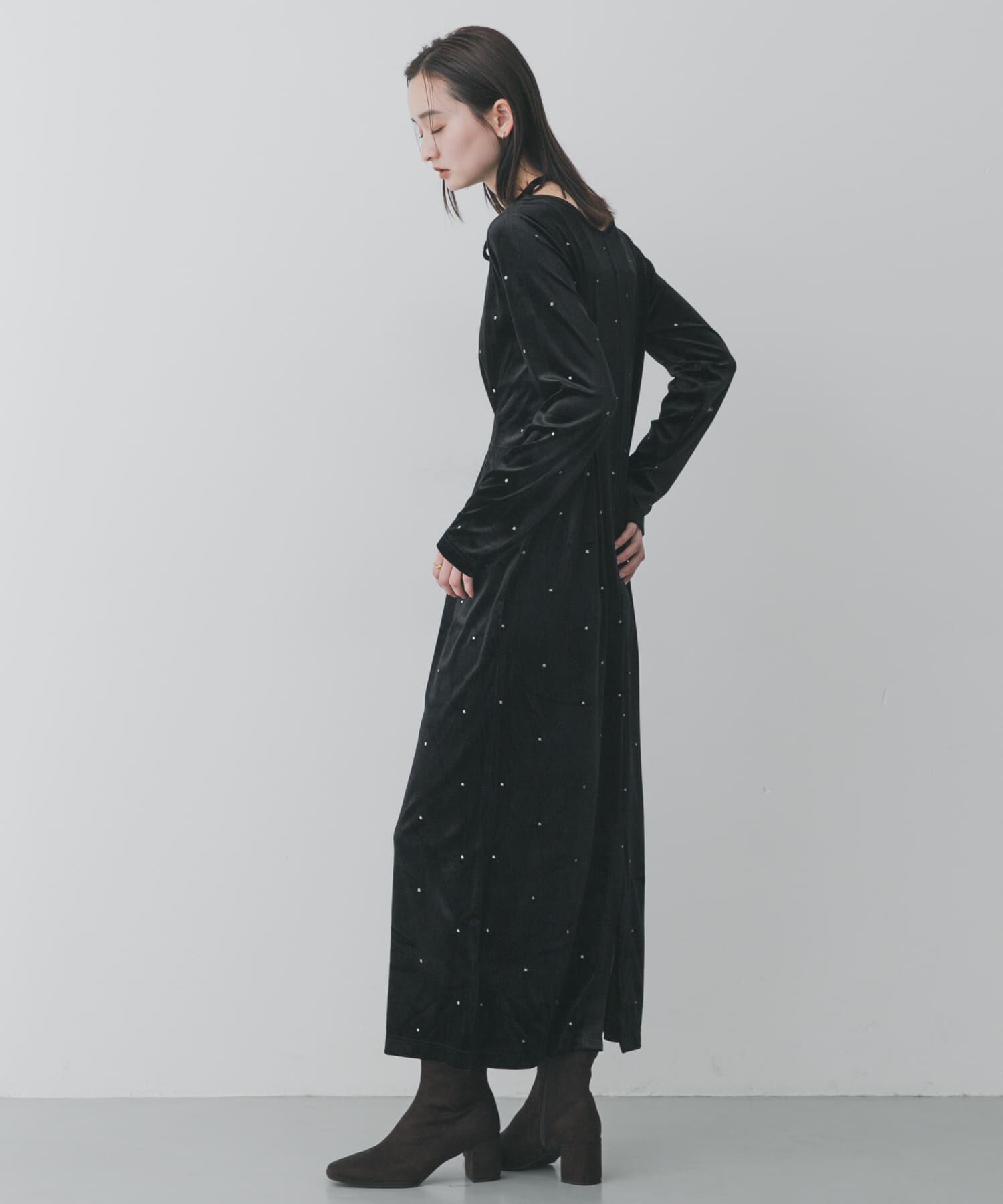 SENSE OF PLACE by URBAN RESEARCH「ドットシシュウベロアワンピース」|ワンピース|