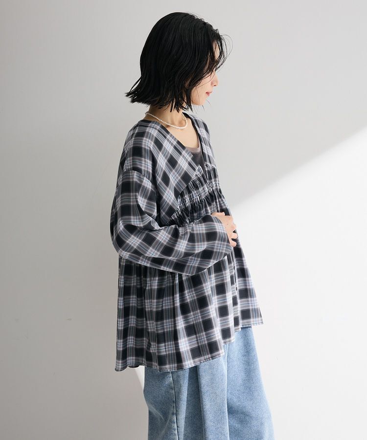 Green Parks「【しゃれシャツ】イージーケアVネックチェックブラウス」|シャツ・ブラウス|
