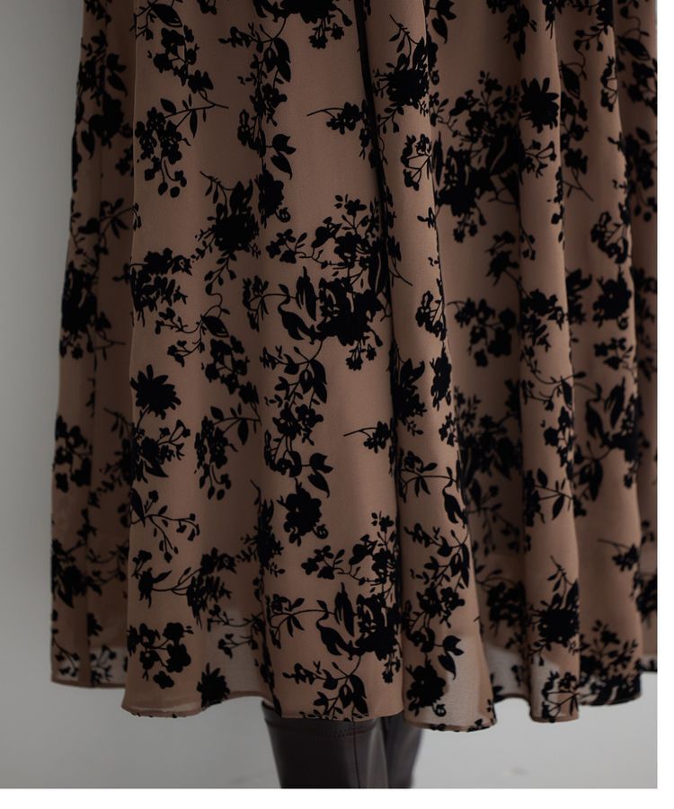 YECCA VECCA「ボタニカル柄フロッキープリントワンピース」|ワンピース|