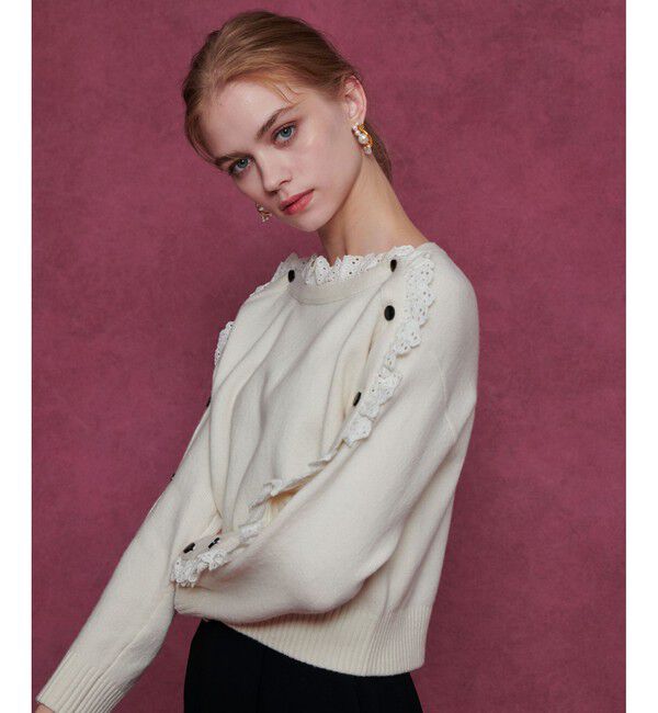 LOULOU WILLOUGHBY「【LOULOU WILLOUGHBY】ショルダーレース釦プルオーバー」|ニット・セーター|