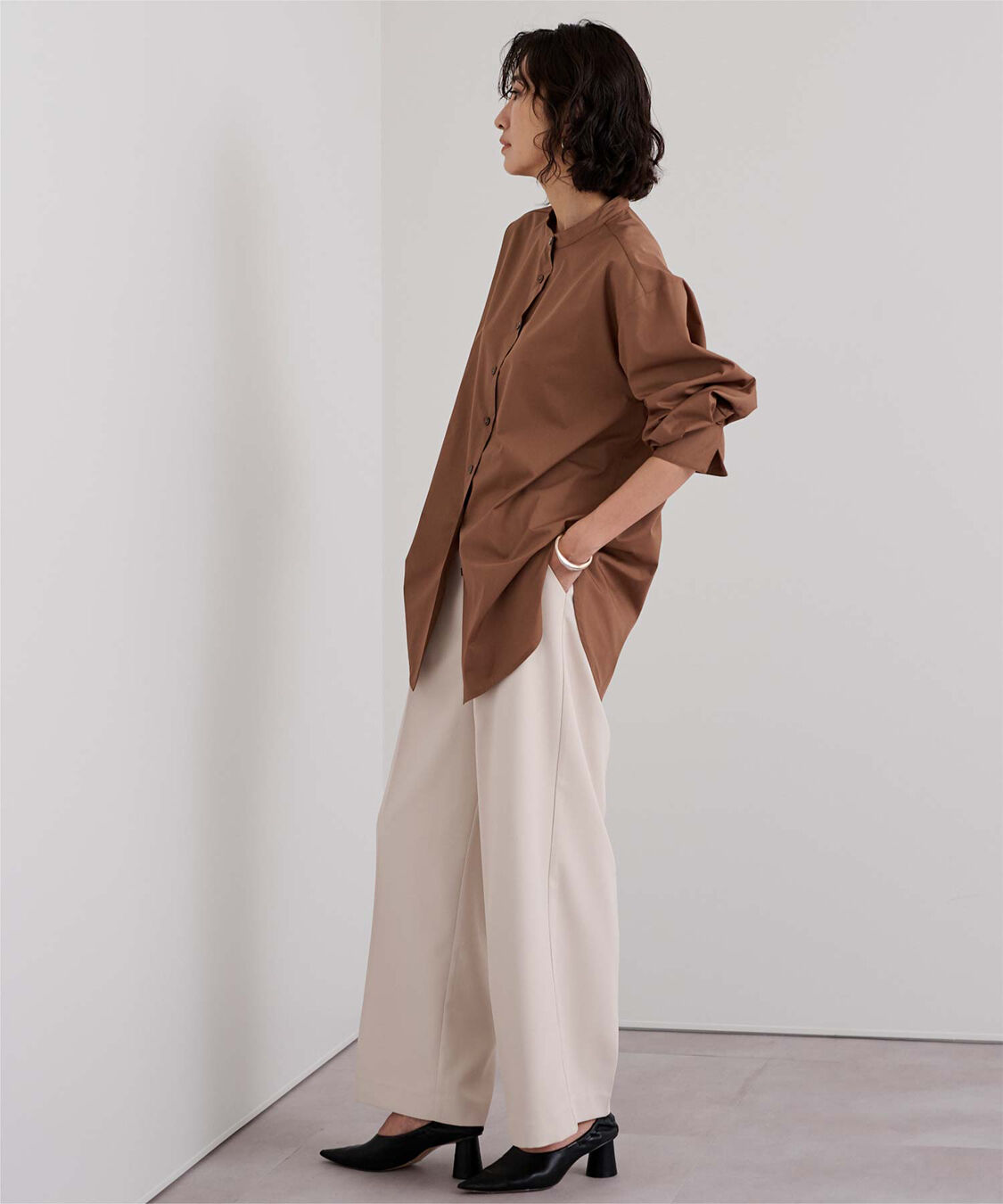 ur's「釦バックスリットチュニックシャツ」|シャツ・ブラウス|