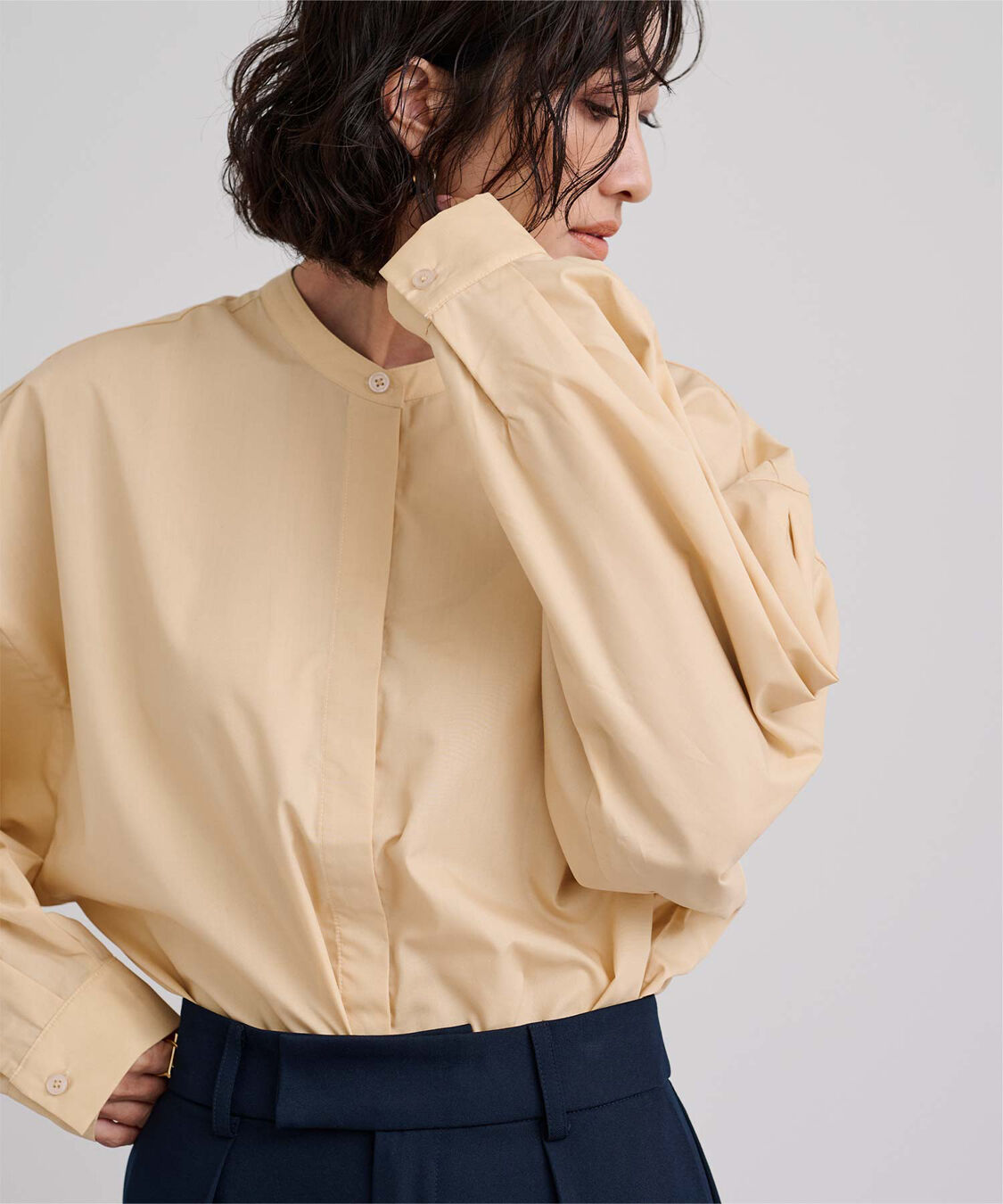 ur's「ボリューム袖ブラウス」|シャツ・ブラウス|