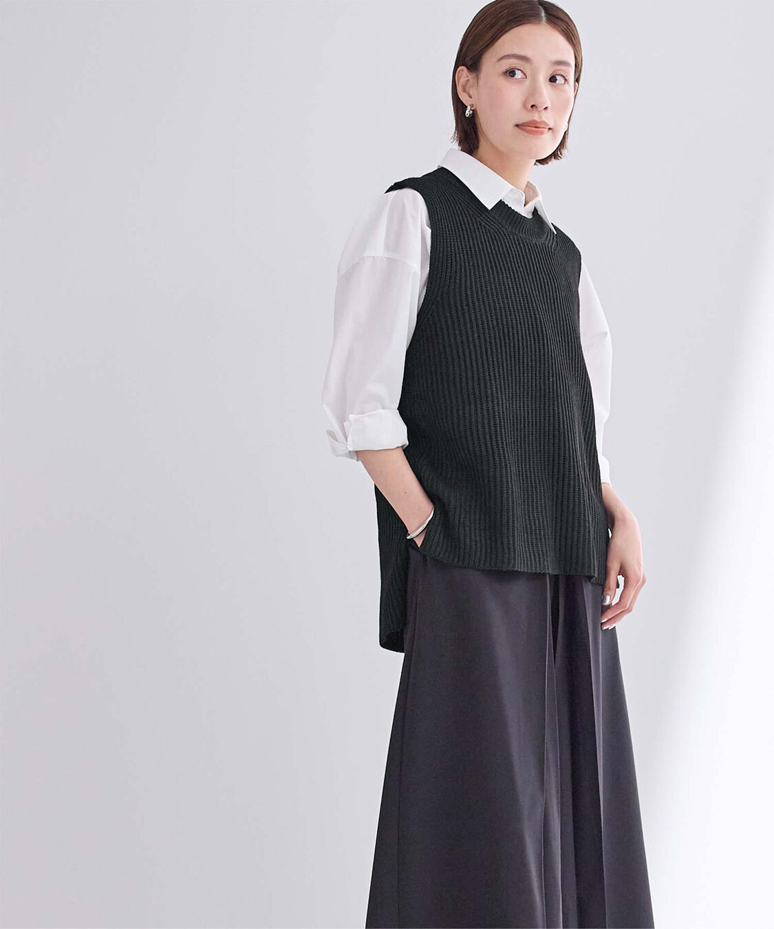 ur's「ローゲージニットベスト」|ニット・セーター|