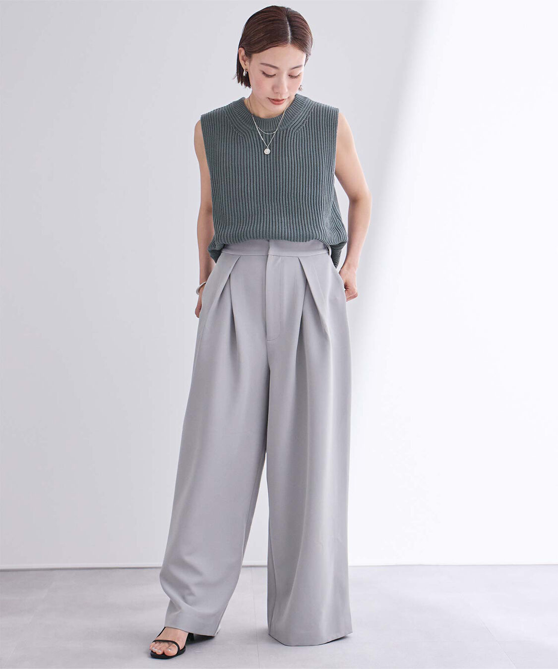 ur's「ローゲージニットベスト」|ニット・セーター|