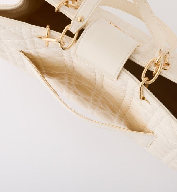  「【WEB限定リバイバル】エンブレム付きキルティングキャリーオントート」|ショルダー・メッセンジャー|