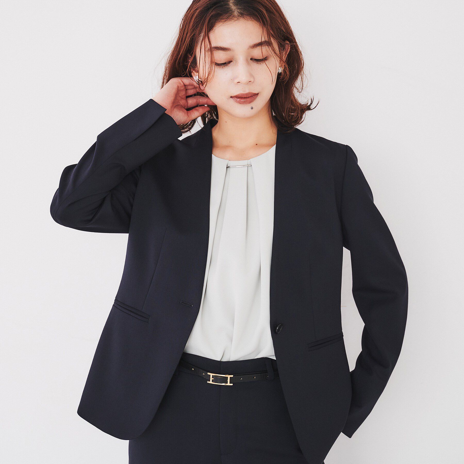 UNTITLED「【洗える通勤スーツ】レジェールギャバ　ストレッチカラーレスジャケット」|ノーカラージャケット|ネイビー(094)