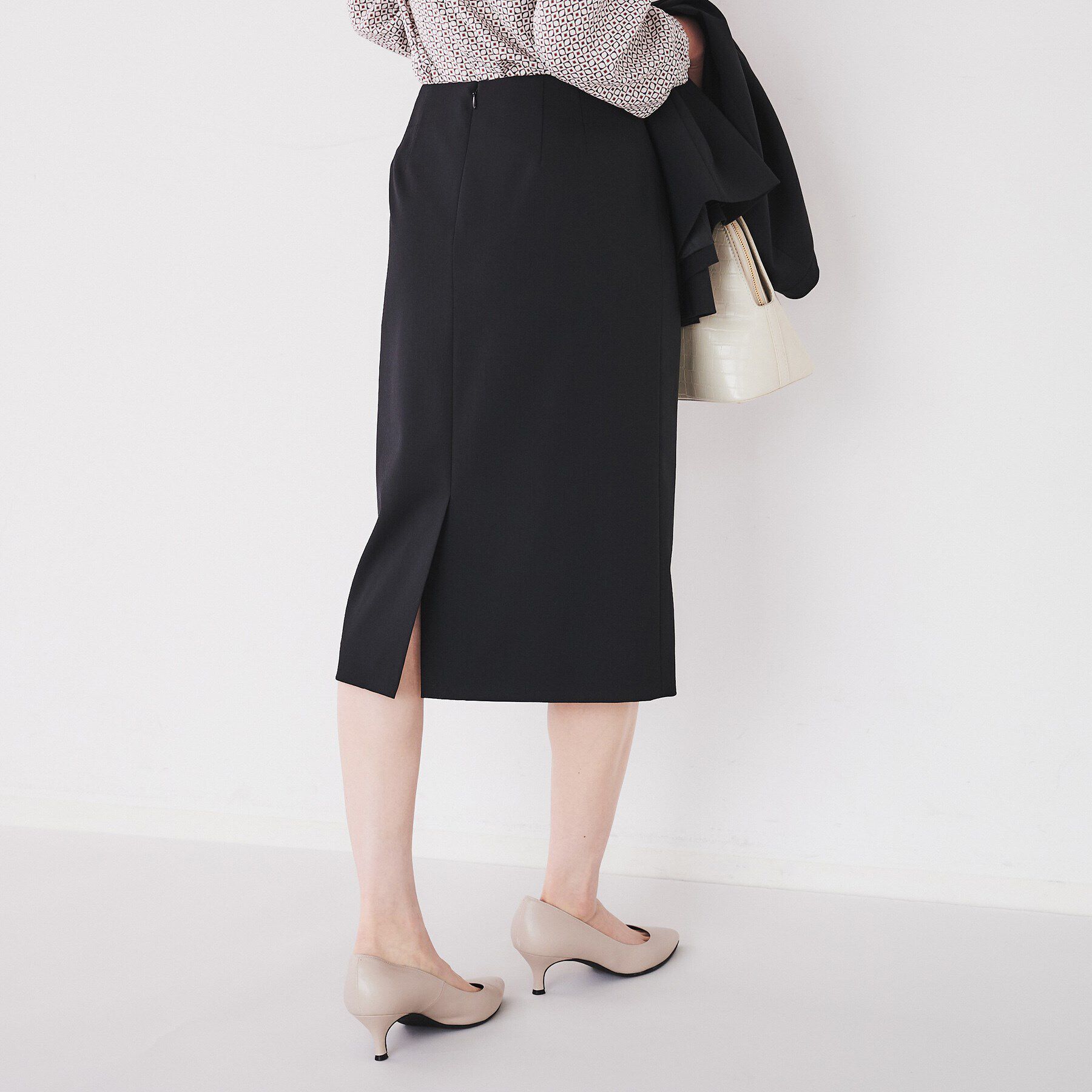 UNTITLED「【洗える通勤スーツ】レジェールギャバ ストレッチタイトスカート」|スカート|