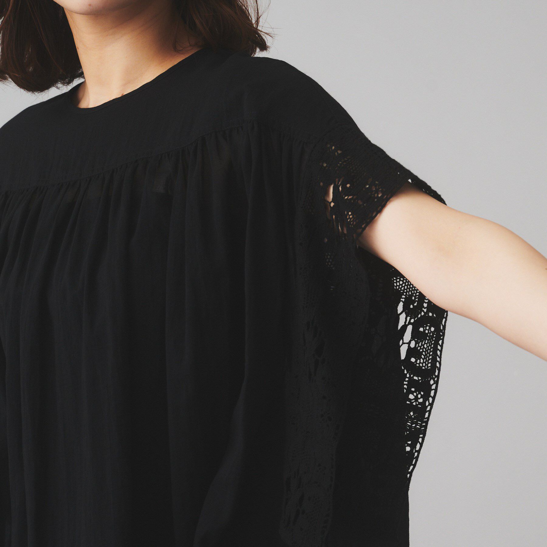 UNTITLED「【Liyoca】コットンシフォン ギャザーブラウス」|シャツ・ブラウス|