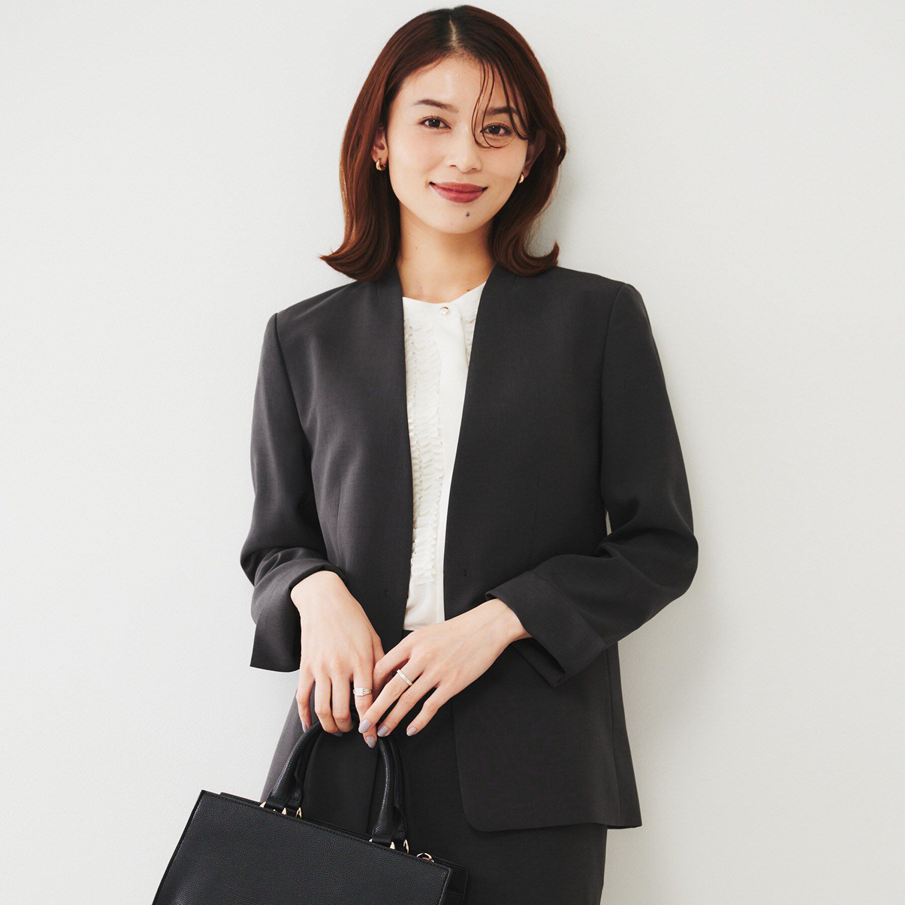 UNTITLED「【通勤スーツ】ライトウェイト カラーレスジャケット」|ノーカラージャケット|