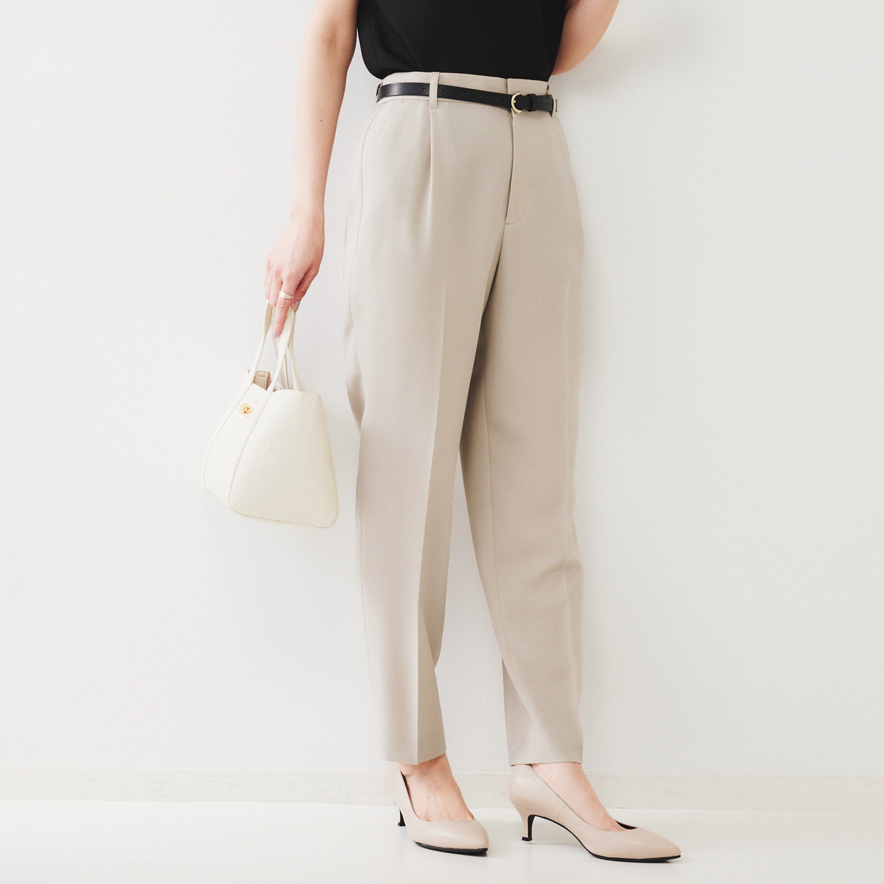 UNTITLED「【通勤スーツ】ライトウェイト テーパードパンツ」|その他|