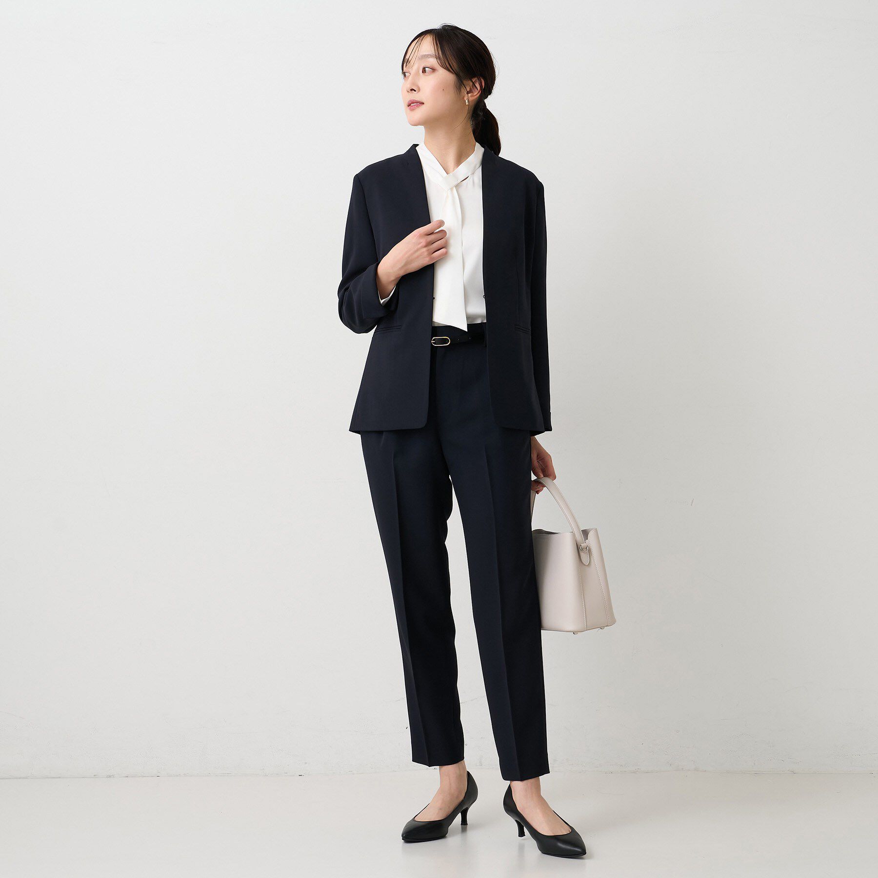 UNTITLED「【洗える/仕事着/スーツ】エアリータックテーパードパンツ」|その他|