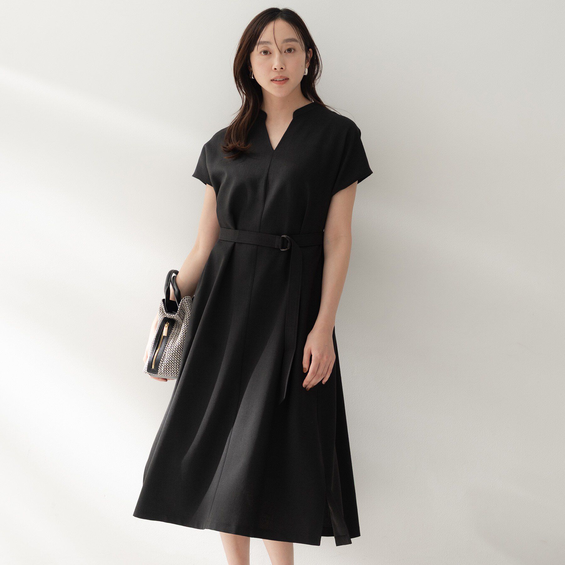 UNTITLED「スラブバンドカラーワンピース」|ワンピース|ブラック(019)