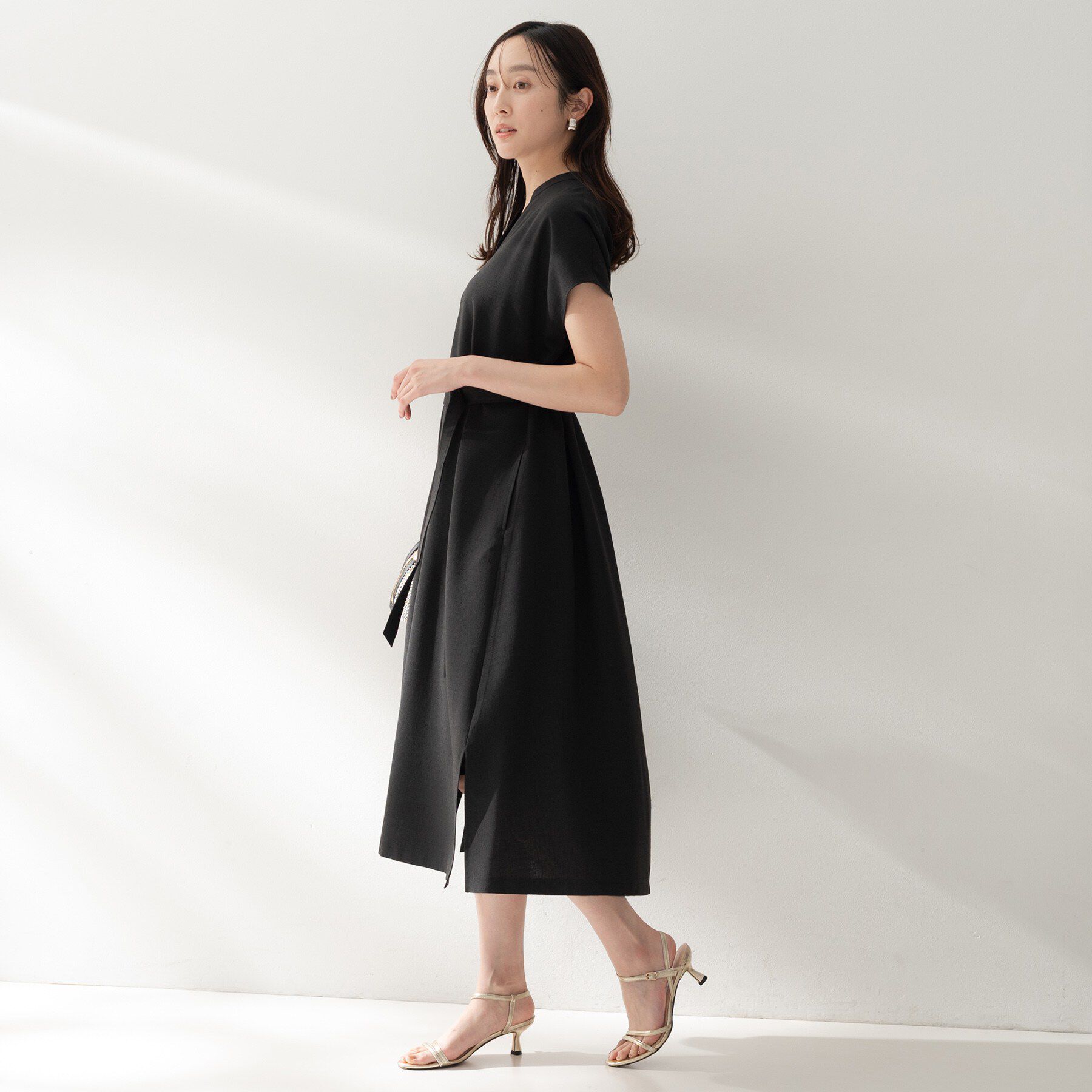 UNTITLED「スラブバンドカラーワンピース」|ワンピース|