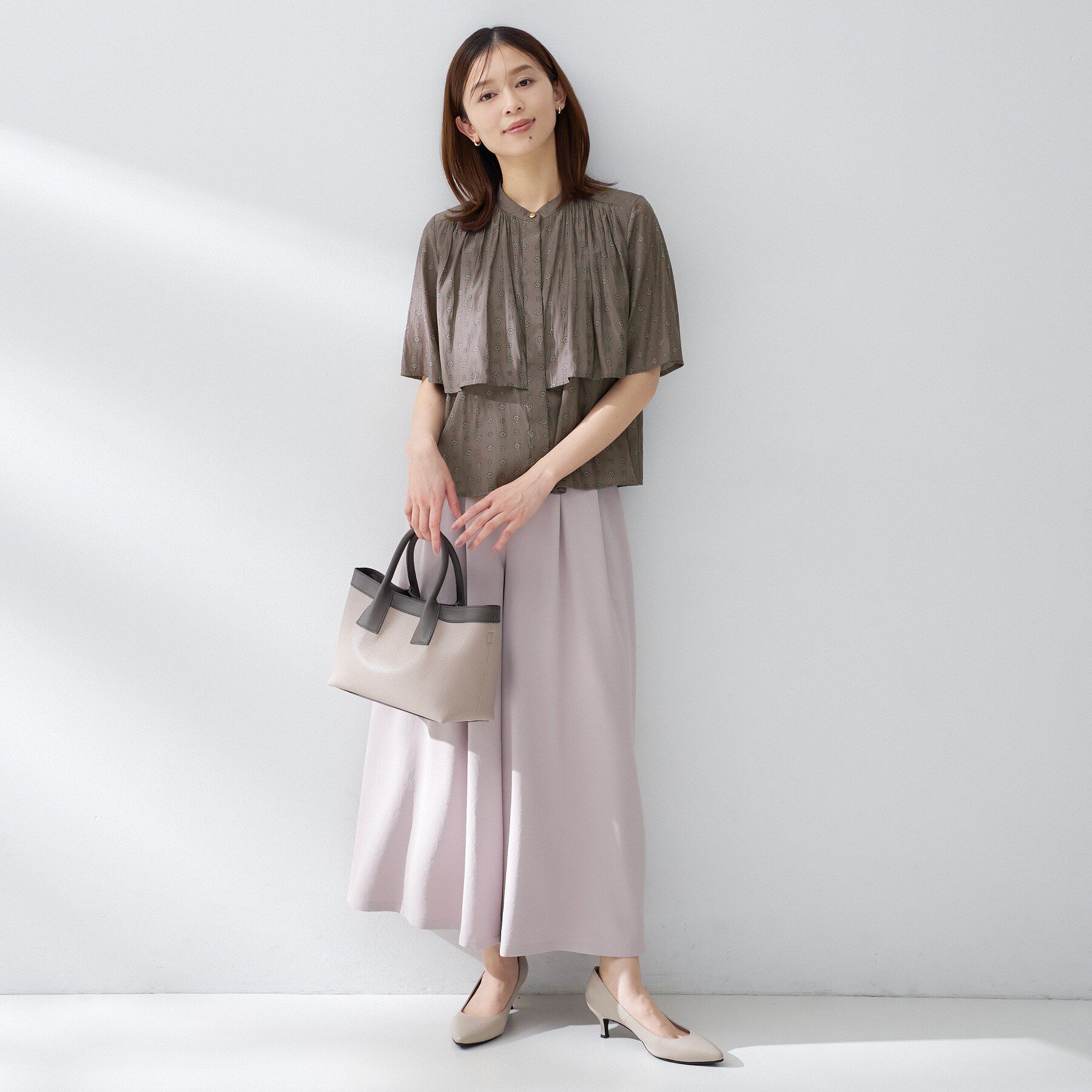 UNTITLED「コモンプリントブラウス」|シャツ・ブラウス|