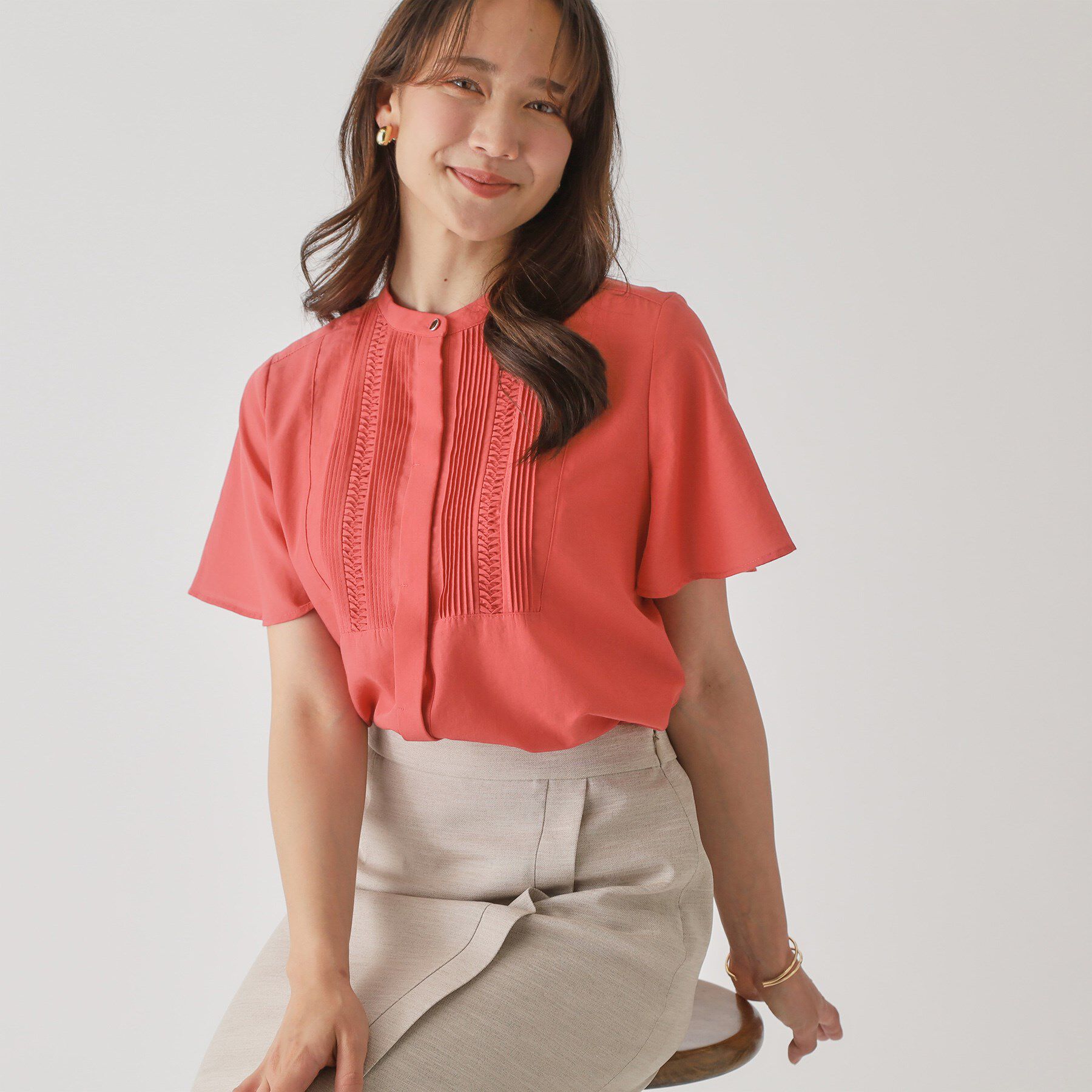 COUP DE CHANCE「【手洗い可】タックデザインブラウス」|シャツ・ブラウス|レッド(061)