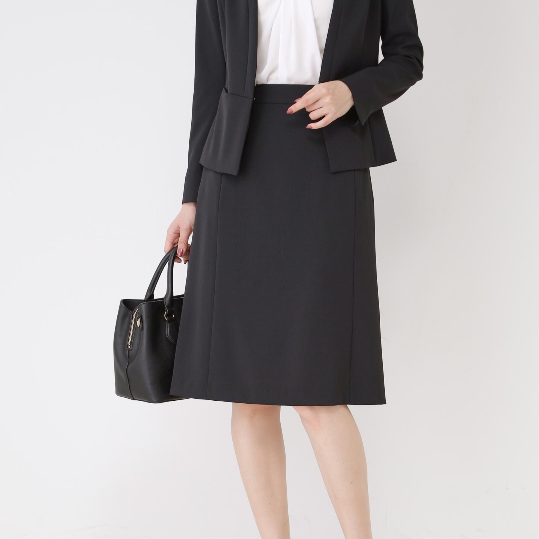 COUP DE CHANCE「【手洗い可／日本製／伸縮性／スーツ可】セミフレアースカート」|スカート|ブラック(019)