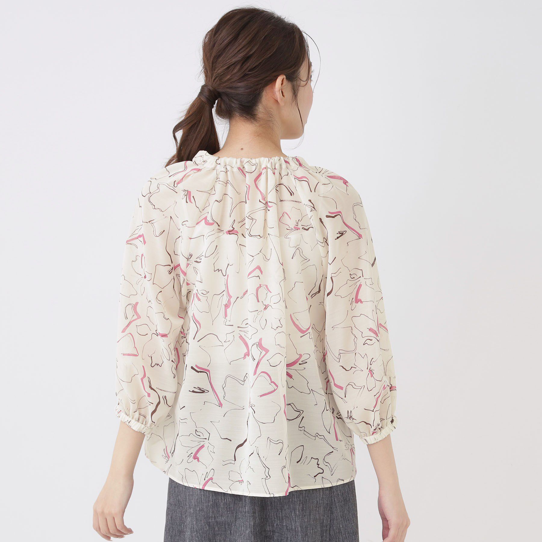 COUP DE CHANCE「【手洗い可/通勤服】シアーローン花柄ブラウス」|シャツ・ブラウス|