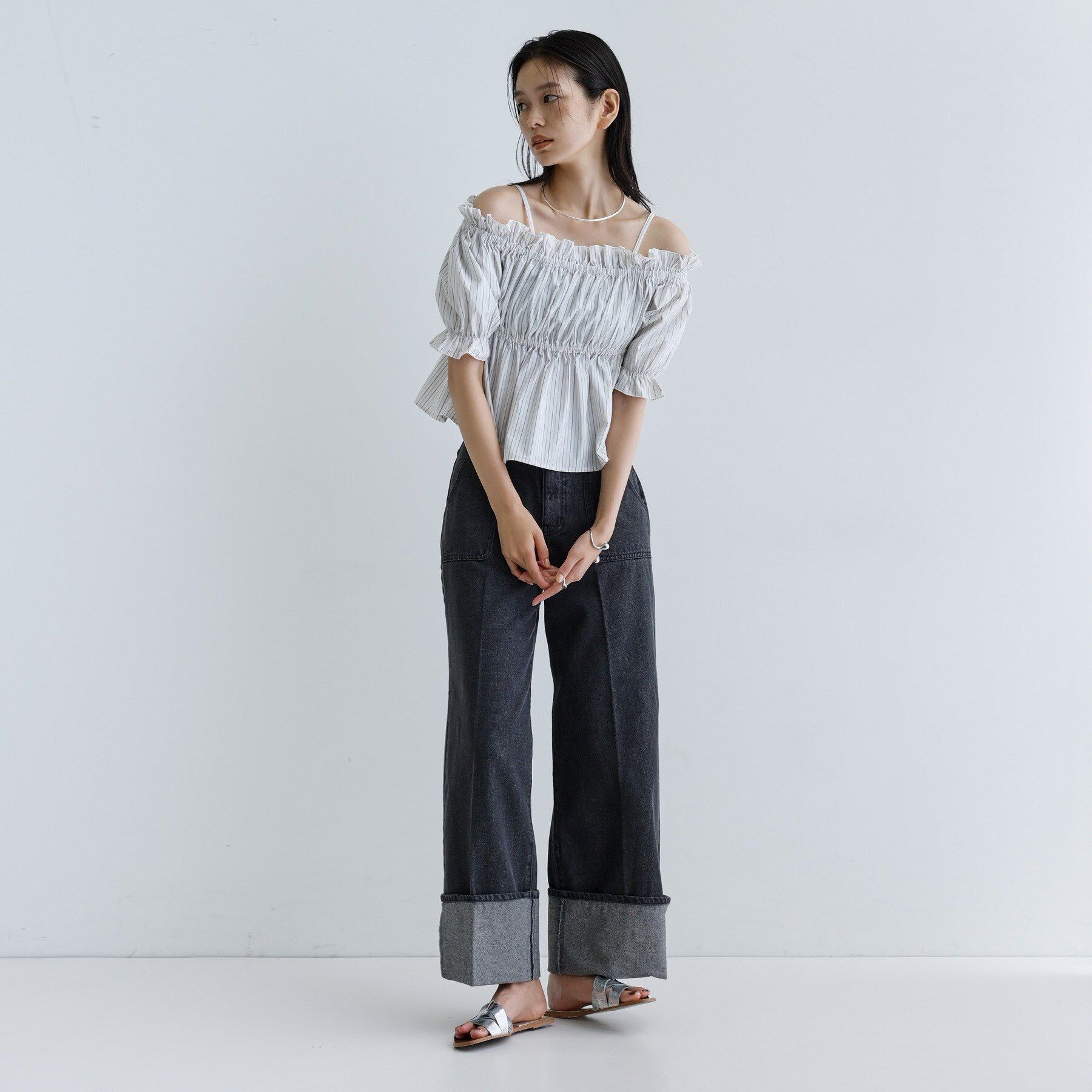 GALLEST「【一部店舗限定】オフショルシャーリングブラウス」|シャツ・ブラウス|