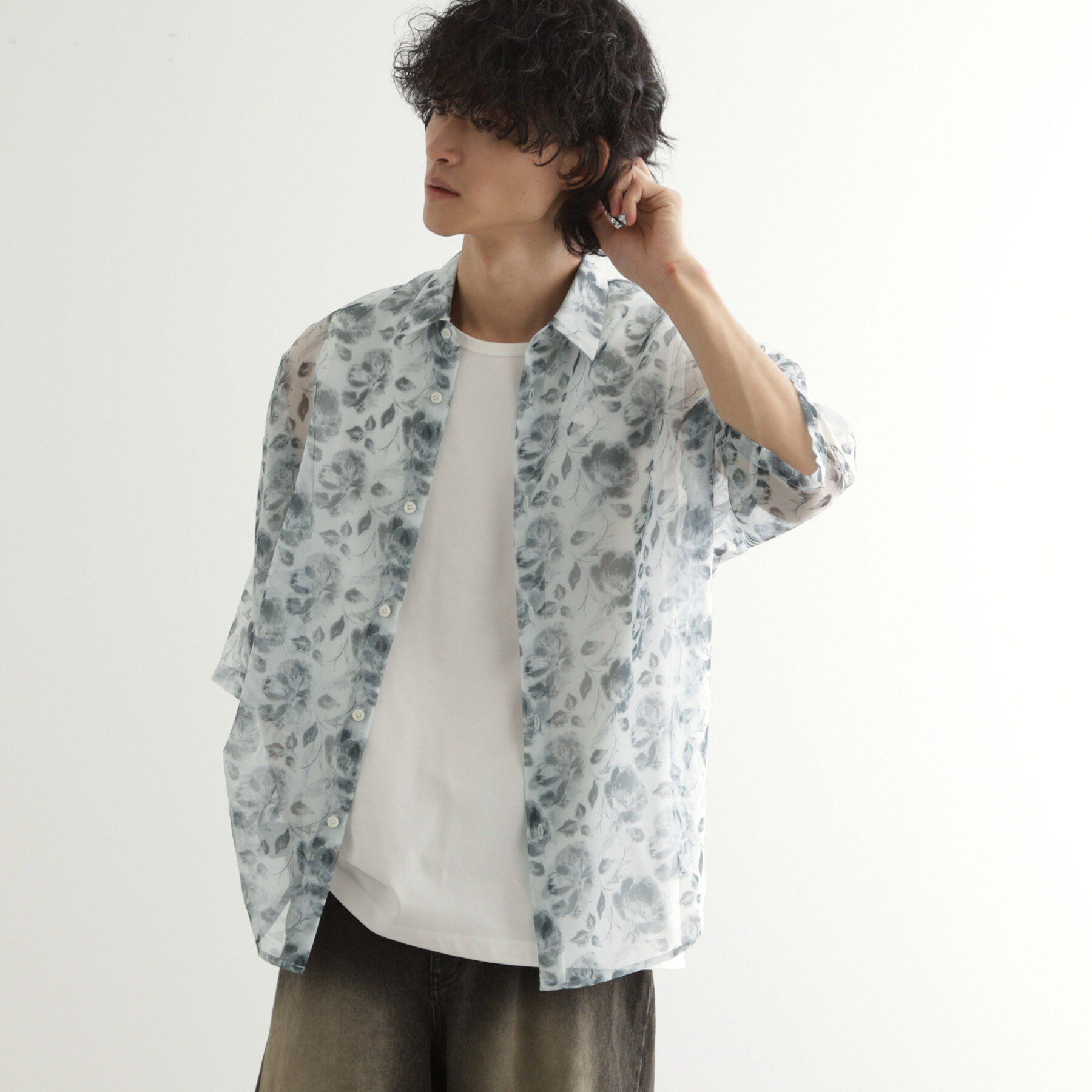 tk.TAKEO KIKUCHI「シアーフラワーシャツ」|シャツ・ブラウス|ホワイト(001)