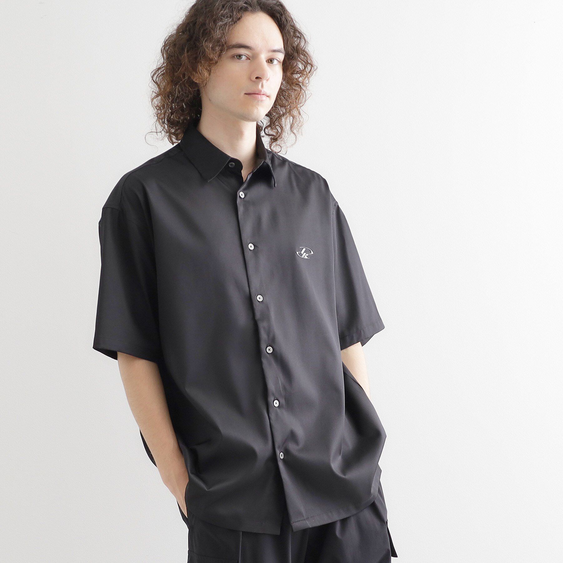 tk.TAKEO KIKUCHI「メタルプリントシャツ」|シャツ・ブラウス|