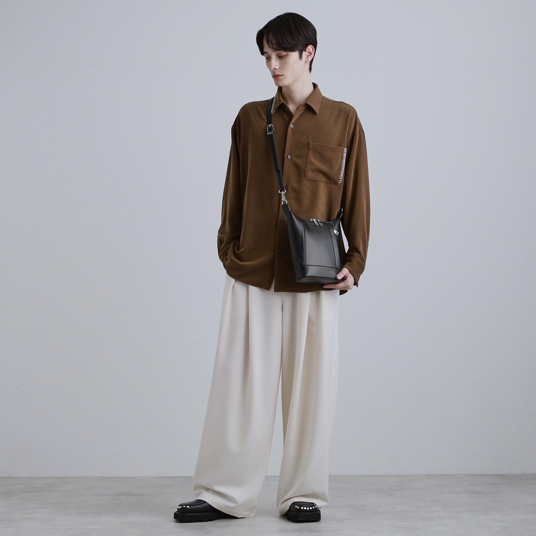 tk.TAKEO KIKUCHI「レクタングルミニショルダーバッグ」|ショルダー・メッセンジャー|