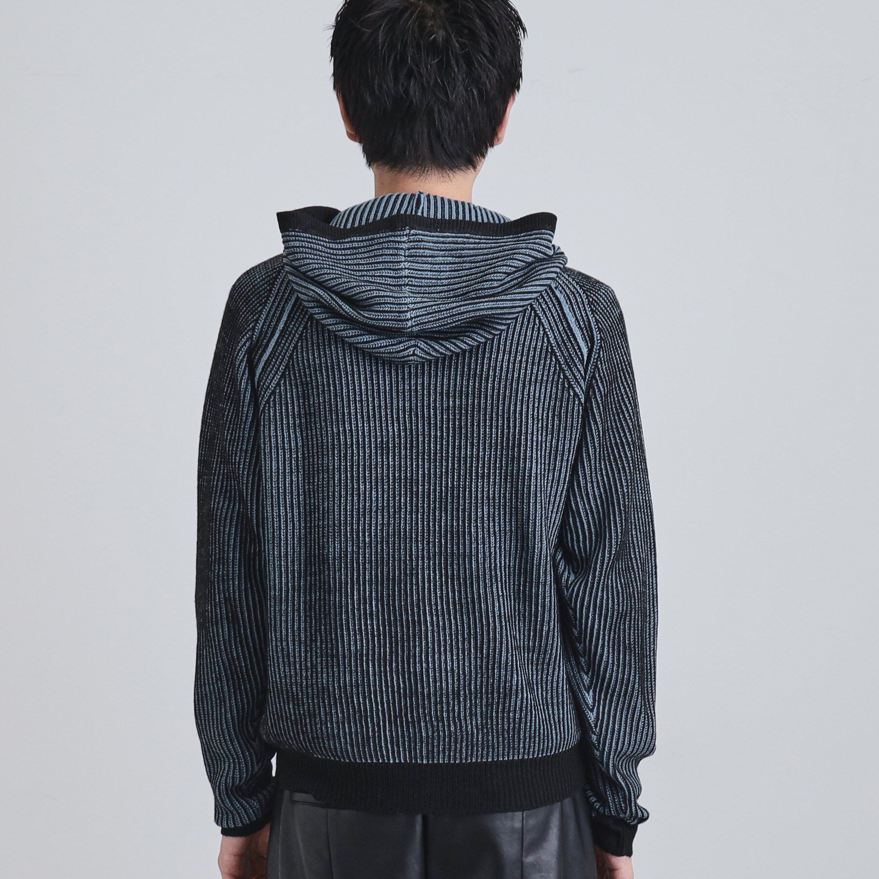 tk.TAKEO KIKUCHI「プレーティングブライトモチーフジップパーカー」|ニット・セーター|