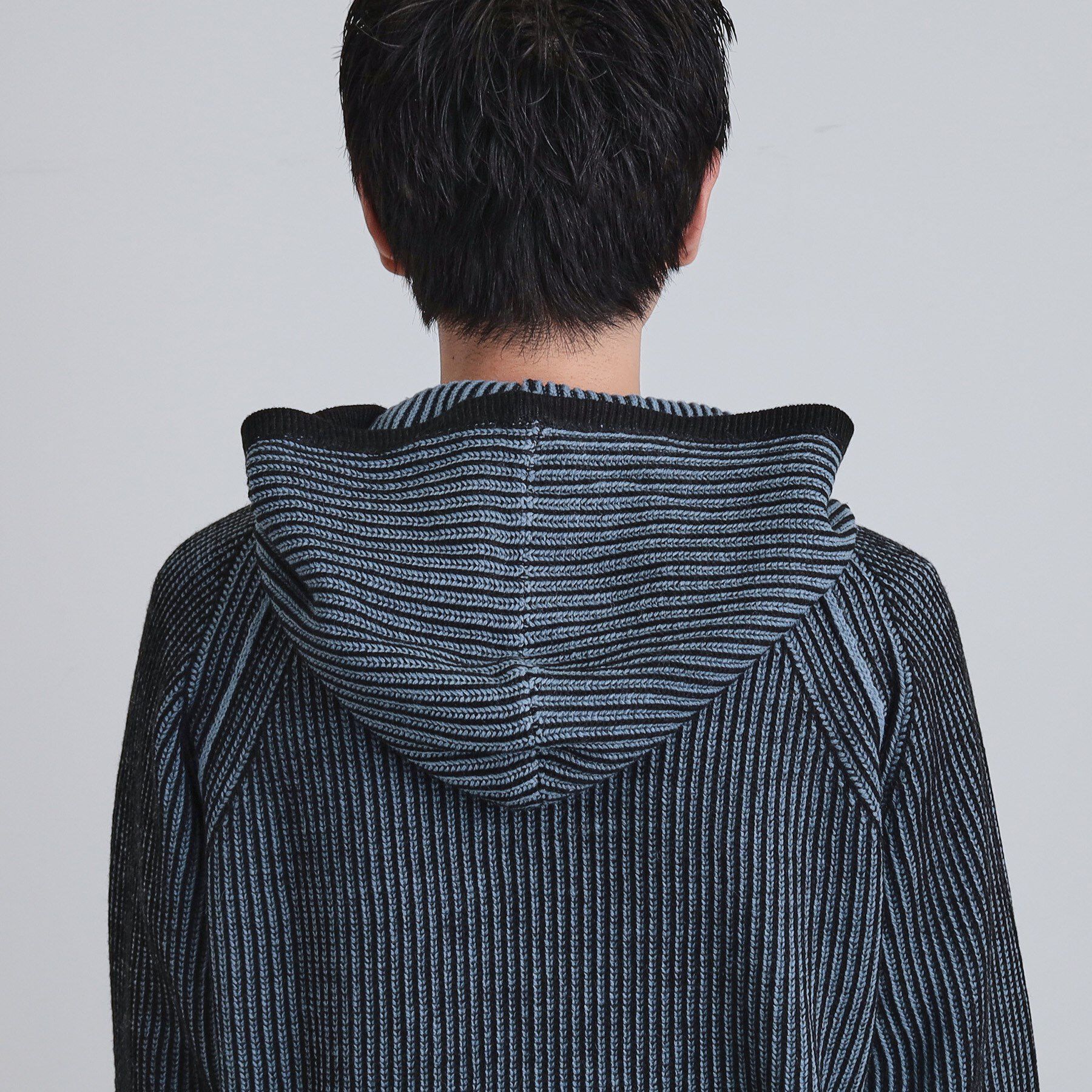 tk.TAKEO KIKUCHI「プレーティングブライトモチーフジップパーカー」|ニット・セーター|