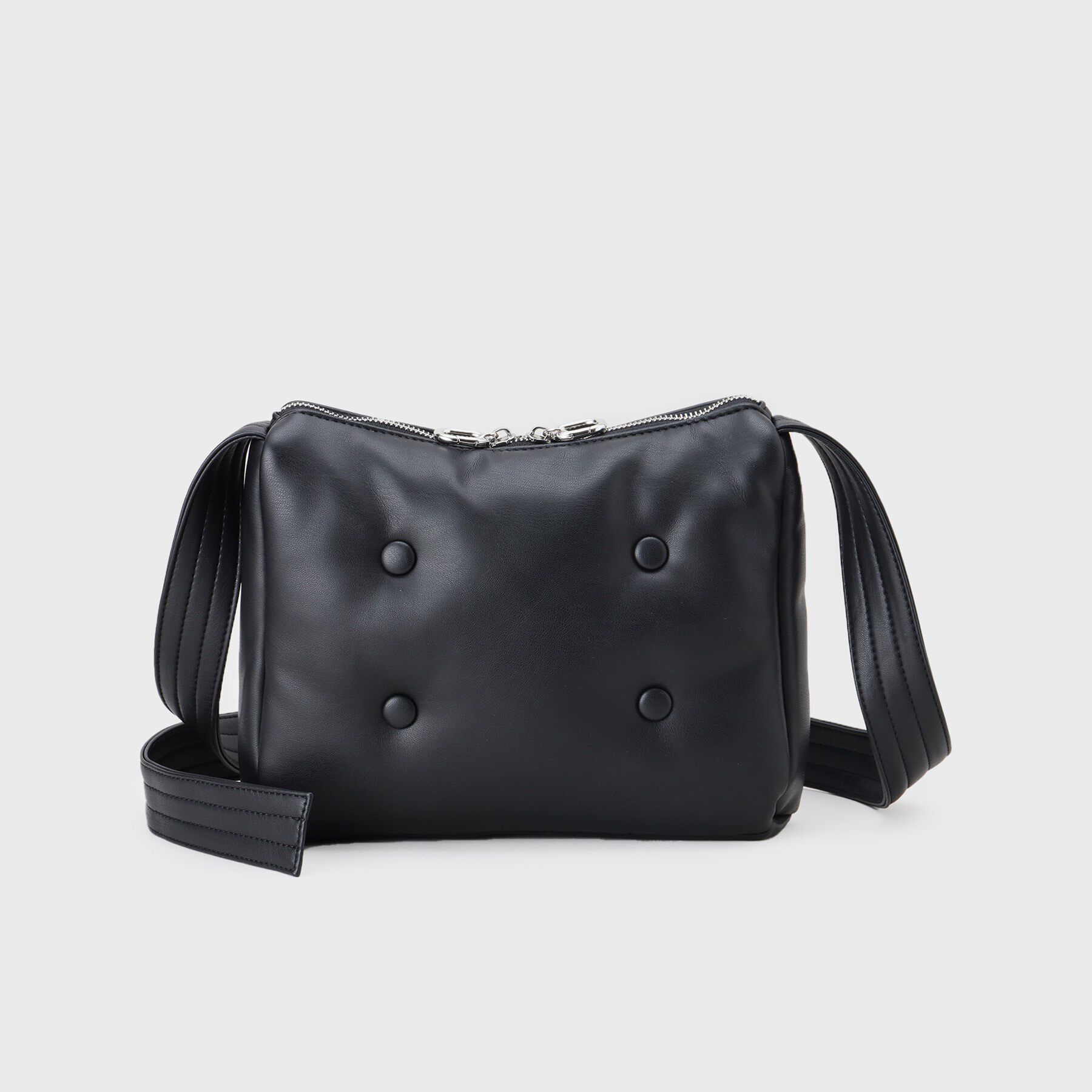 tk.TAKEO KIKUCHI「クッションミニショルダーバッグ」|ショルダー・メッセンジャー|ブラック(019)